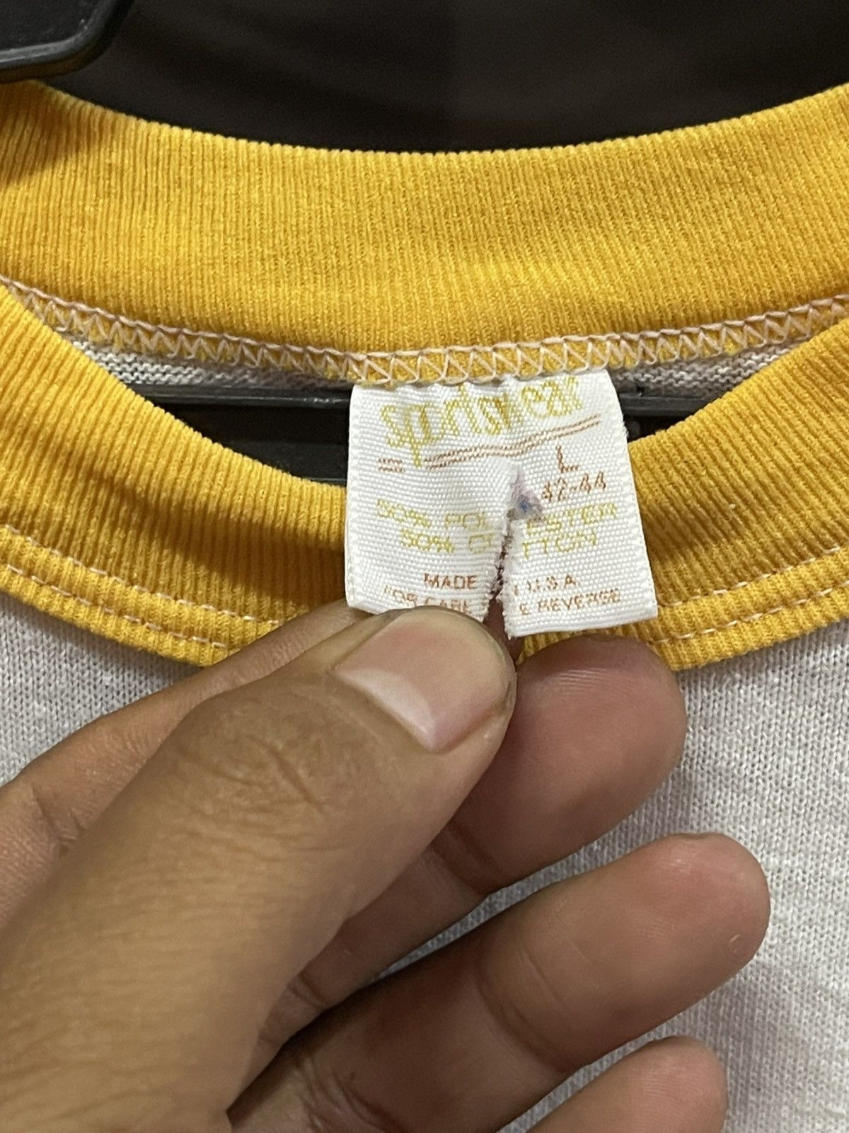Adidas Vintage 80's Adidas Raglan Shirt Very Rare🔥🔥🔥 Size US L / EU 52-54 / 3 - 4 Thumbnail