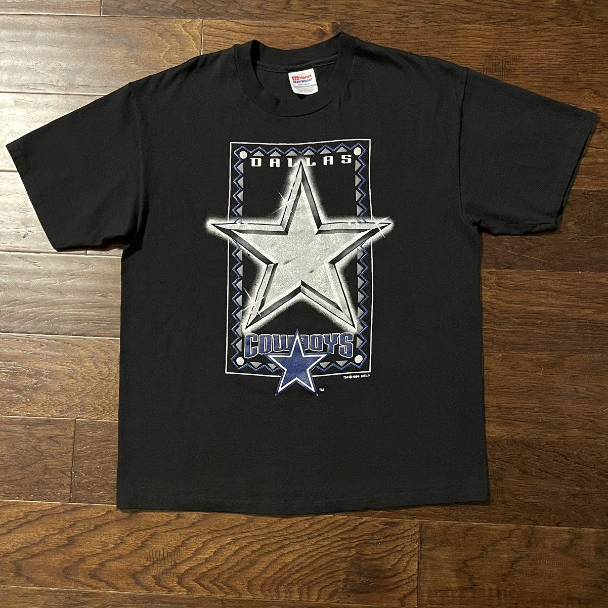 Hanes Vintage 90’s Hanes Dallas Cowboys Graphic T-Shirt USA Size US L / EU 52-54 / 3 - 1 Thumbnail