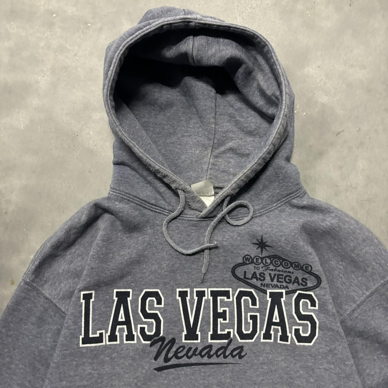 Japanese Brand × Vintage Crazy Vintage Y2K/2000s Faded Blue Las Vegas Spellout Essential Hoodie! Size US XL / EU 56 / 4 - 2 Thumbnail