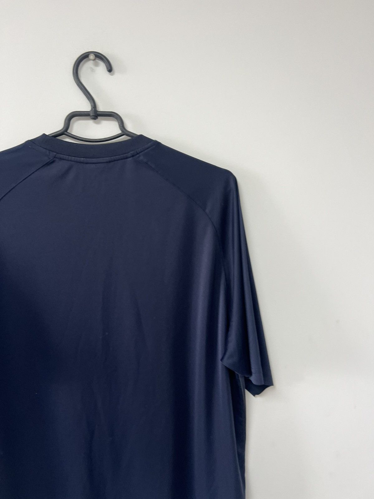 Nike Vintage 00s Nike Dri-Fit Training Big logo Jersey Football L Size US L / EU 52-54 / 3 - 21 Thumbnail
