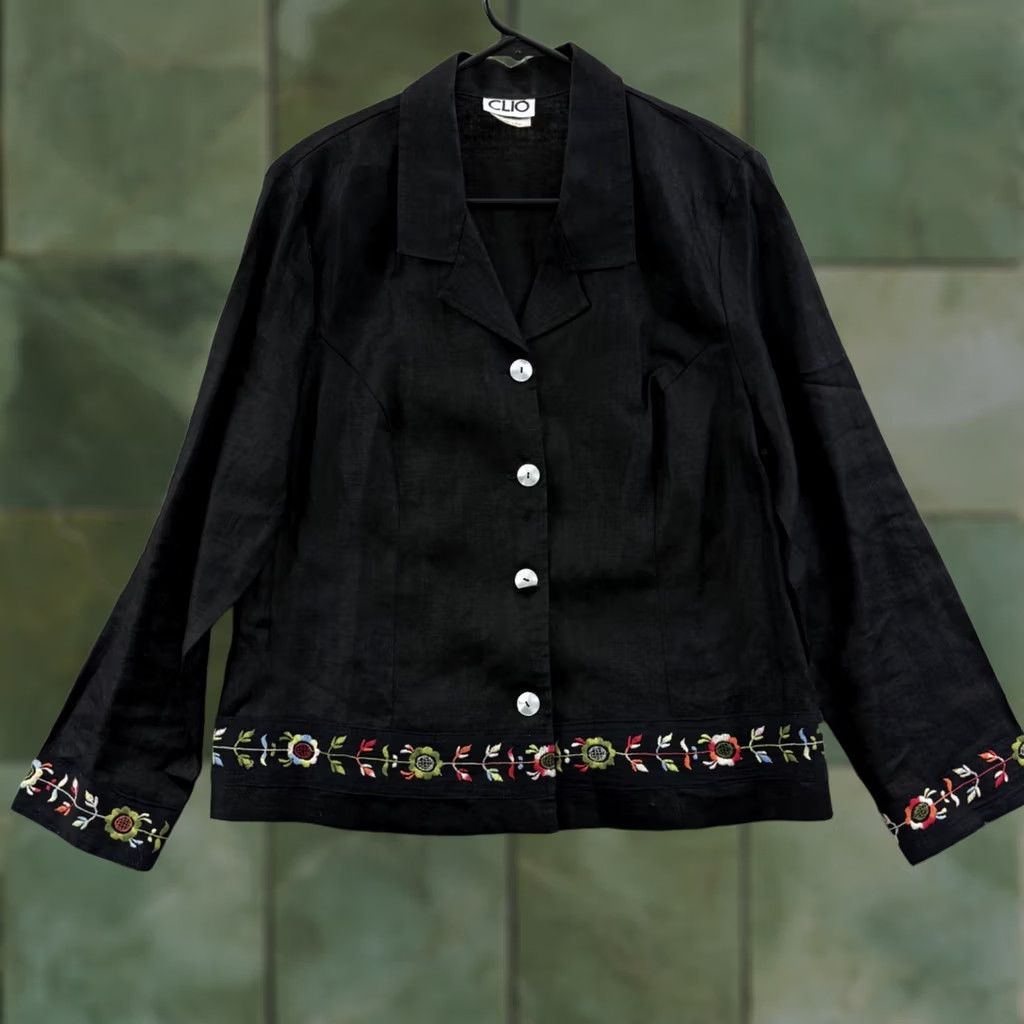 Vintage VINTAGE Clio Shirt Womens Large Black Linen Embroidered Button Boho Cottagecore Size M / US 6-8 / IT 42-44 - 1 Thumbnail