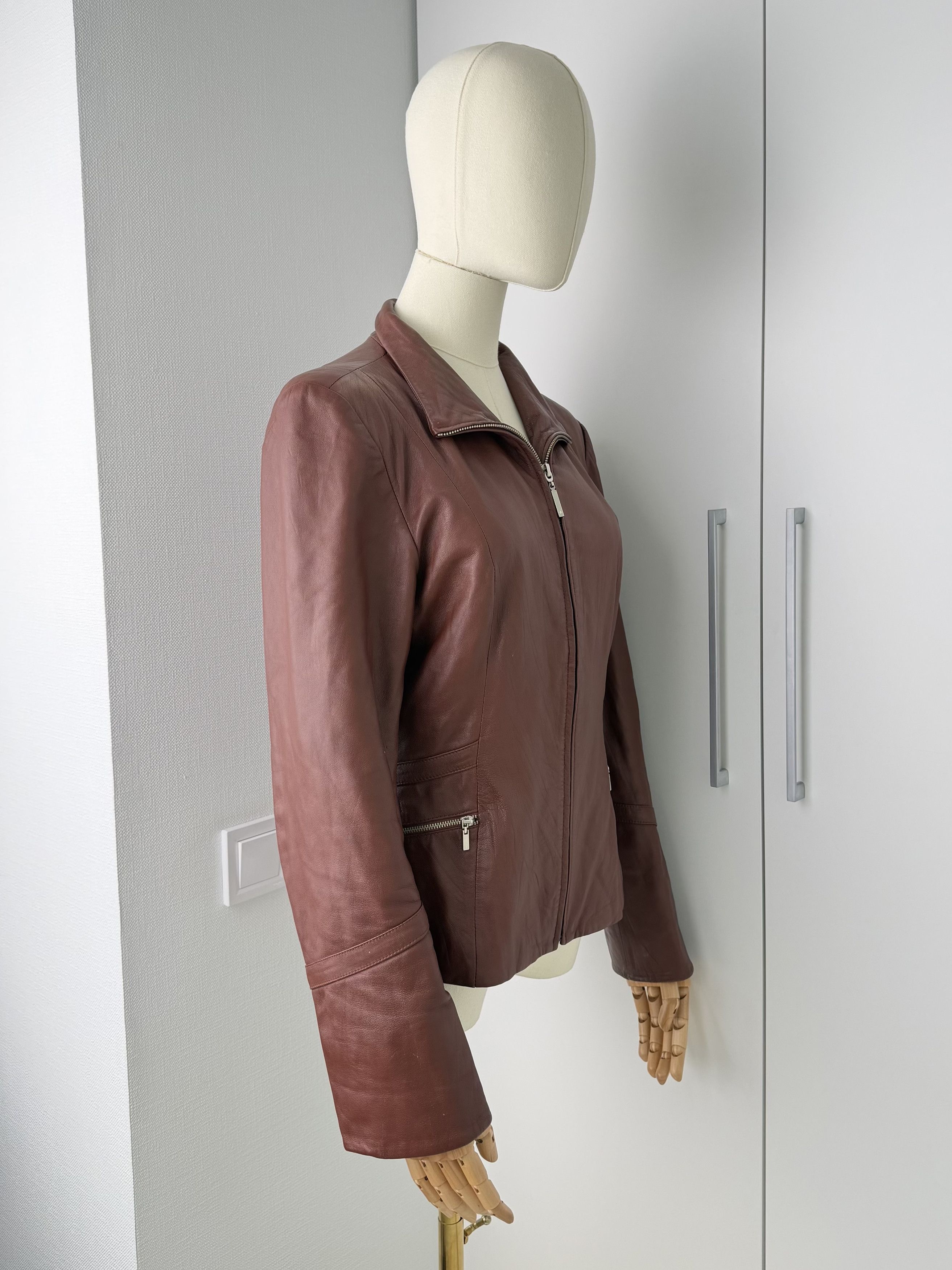 Japanese Brand Vintage Women's Brown Leather Jacket Zip Up Fitted Classic Size M / US 6-8 / IT 42-44 - 2 Thumbnail