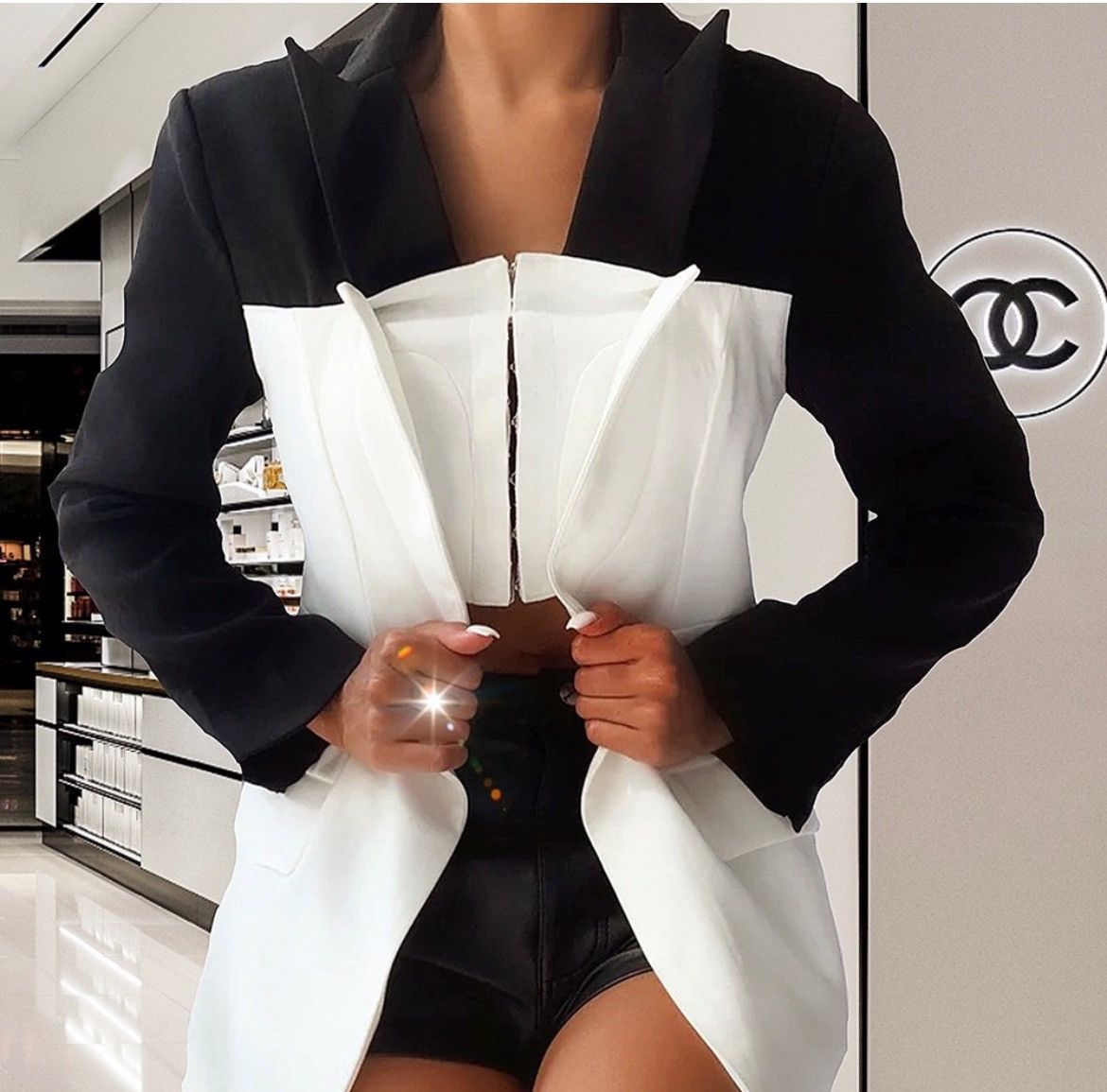 Designer × Other Nwt, Lavishly Paris Women’s Chic Colorblock Patchwork Blazer Size M / US 6-8 / IT 42-44 - 1 Thumbnail