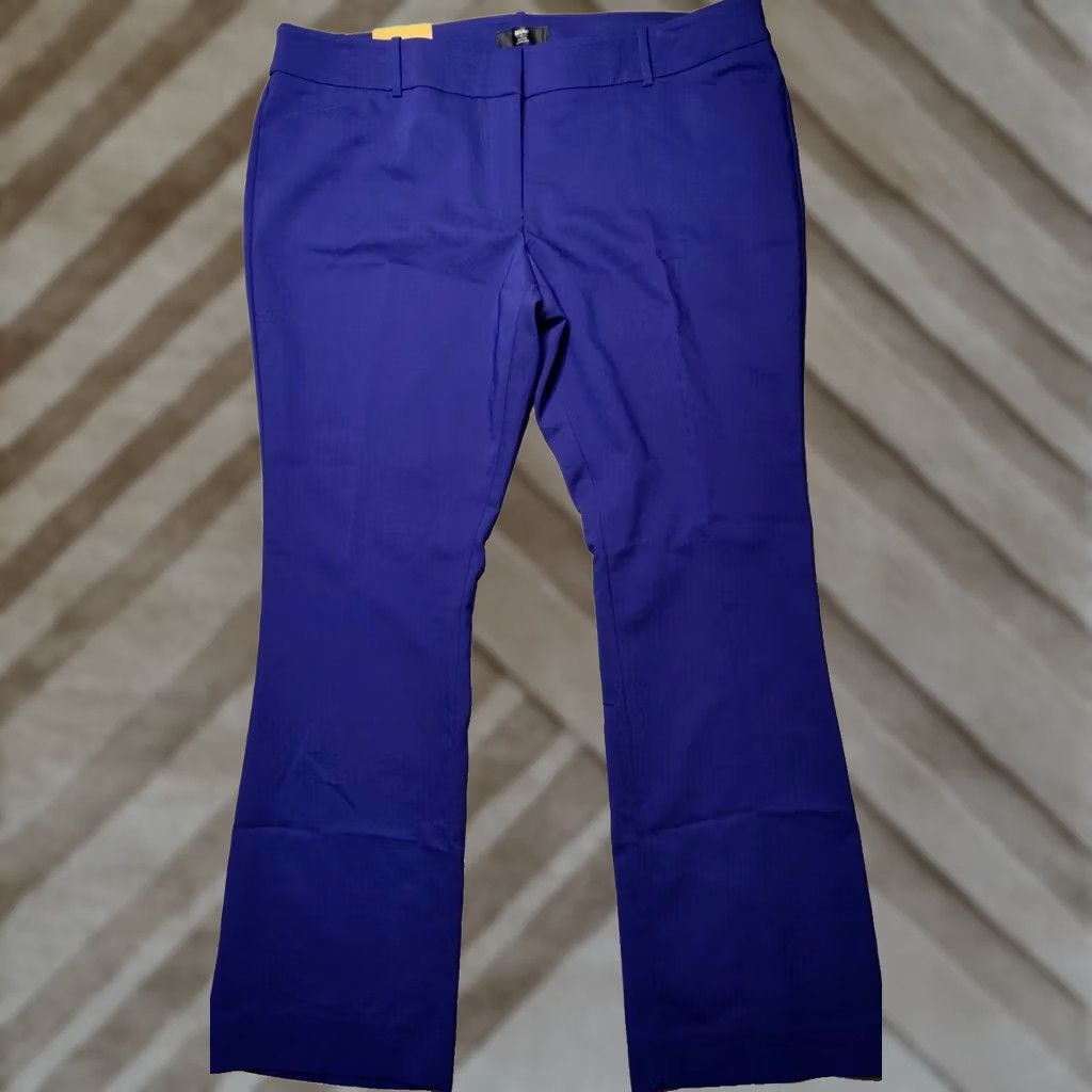 Mossimo Mossimo Stretch Extensible Women 18 Plum Mid-Waist Straight Pants NEW Dress Pants Size 40" / US 18 - 1 Thumbnail