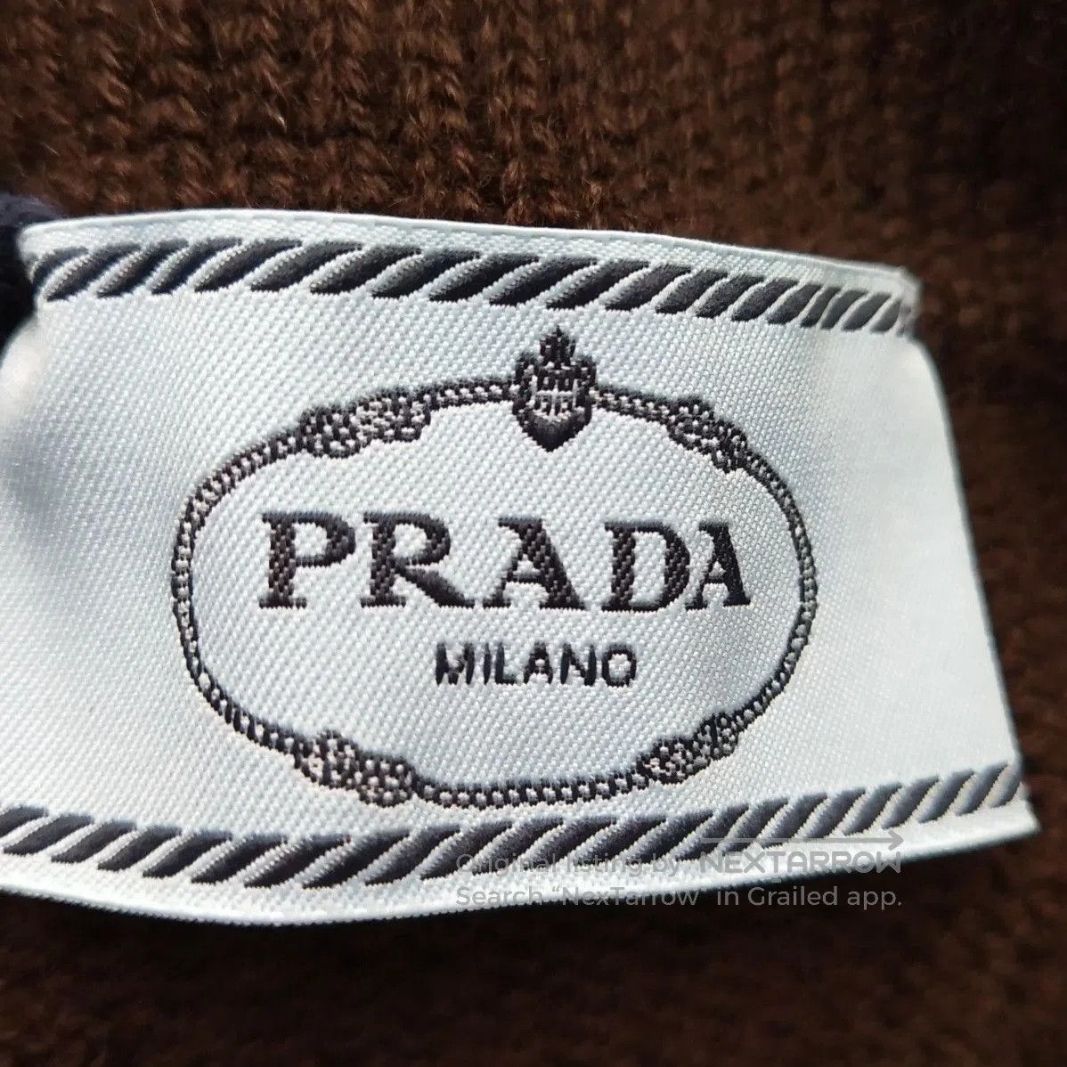 Prada Prada Wool Long Sleeve Polo Sweater in Dark Brown . Size M / US 6-8 / IT 42-44 - 6 Thumbnail