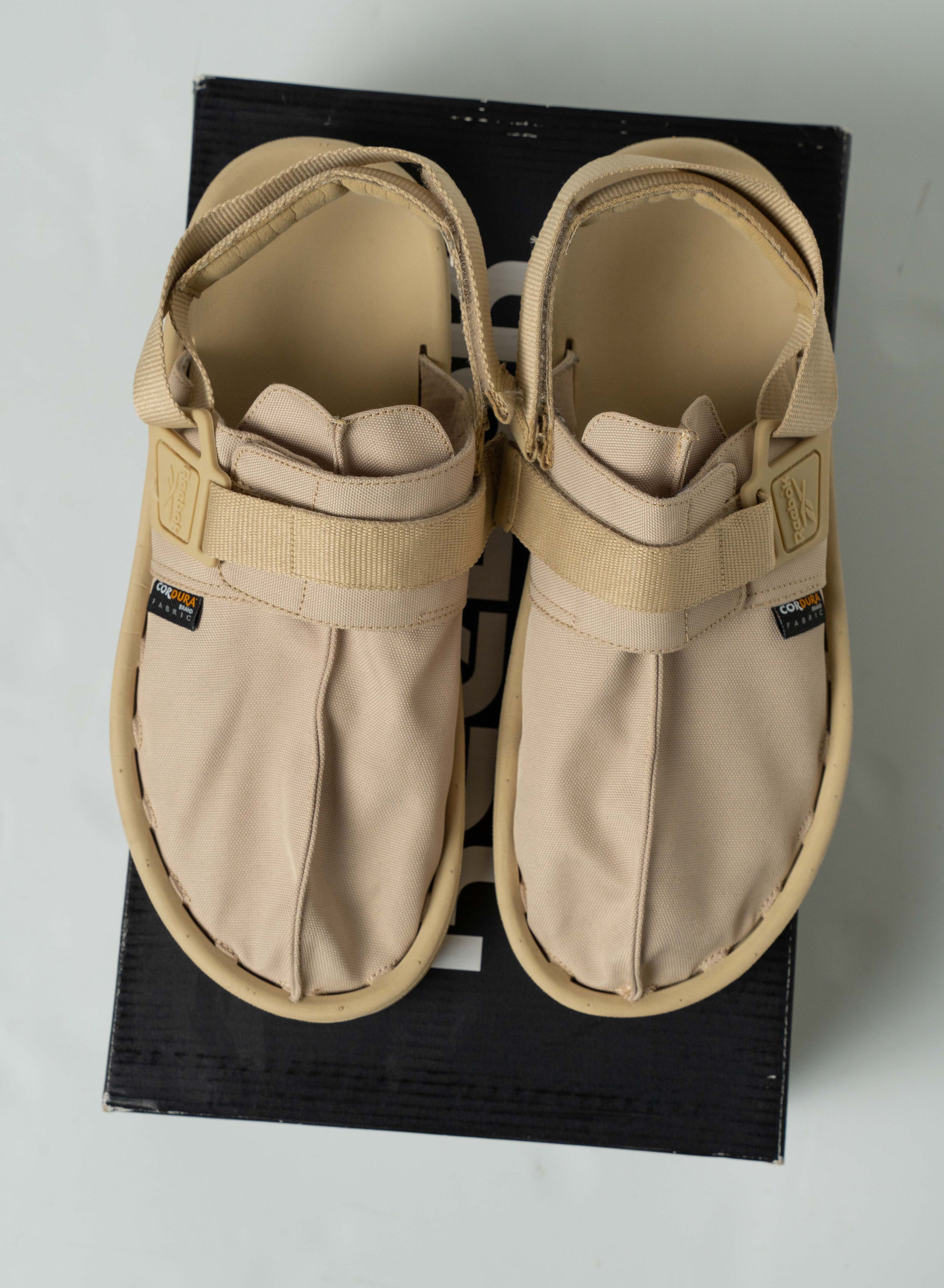 Reebok Reebok Beatnik men size 12 Beige Mules Codura mint condition Size US 12 / EU 45 - 4 Thumbnail