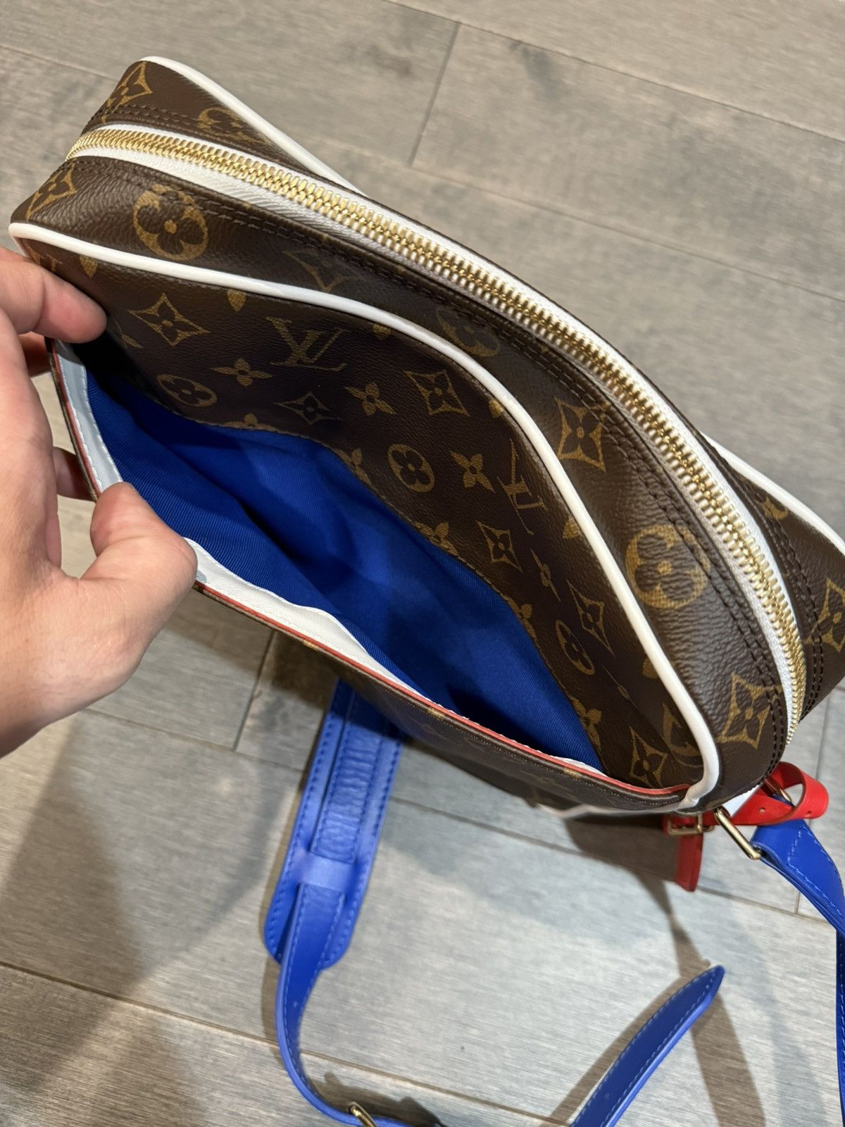 Louis Vuitton Louis Vuitton LV NBA brown side bag Size ONE SIZE - 7 Thumbnail