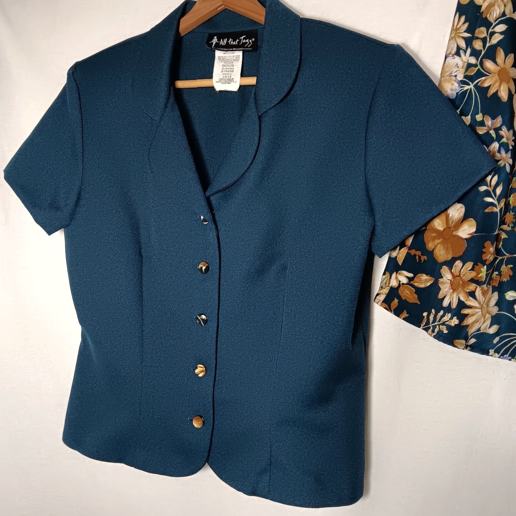 Vintage VINTAGE All That Jazz Outfit Women 13/14 Teal Blazer Short Slv Floral Skater Skirt Set Size 34" / US 12 / IT 48 - 2 Thumbnail