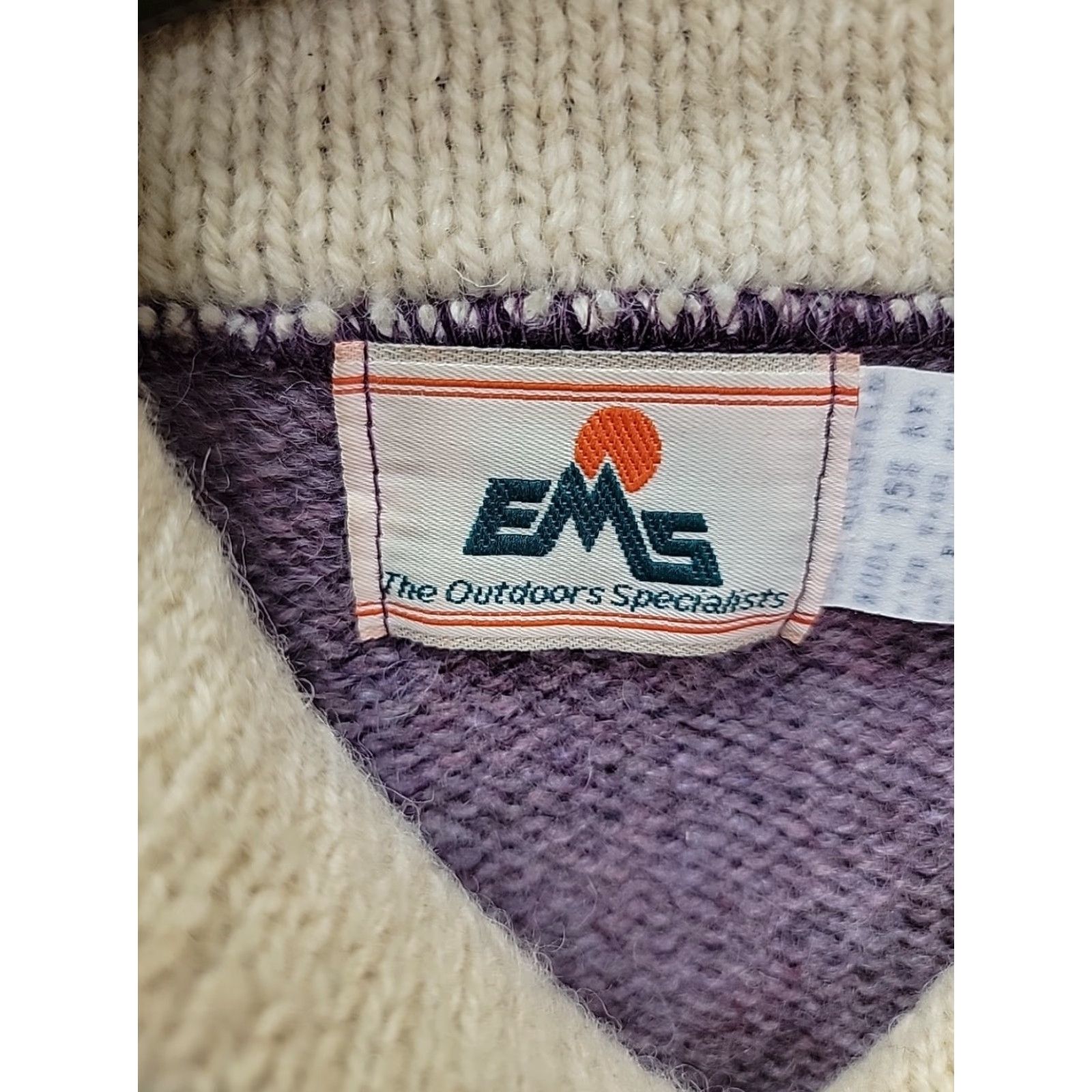 Eastern Mountain Sports VINTAGE Eastern Mountain Sports SHAWL COLLAR Sweater Women S Purple Wool Knit Pullover Size S / US 4 / IT 40 - 2 Thumbnail
