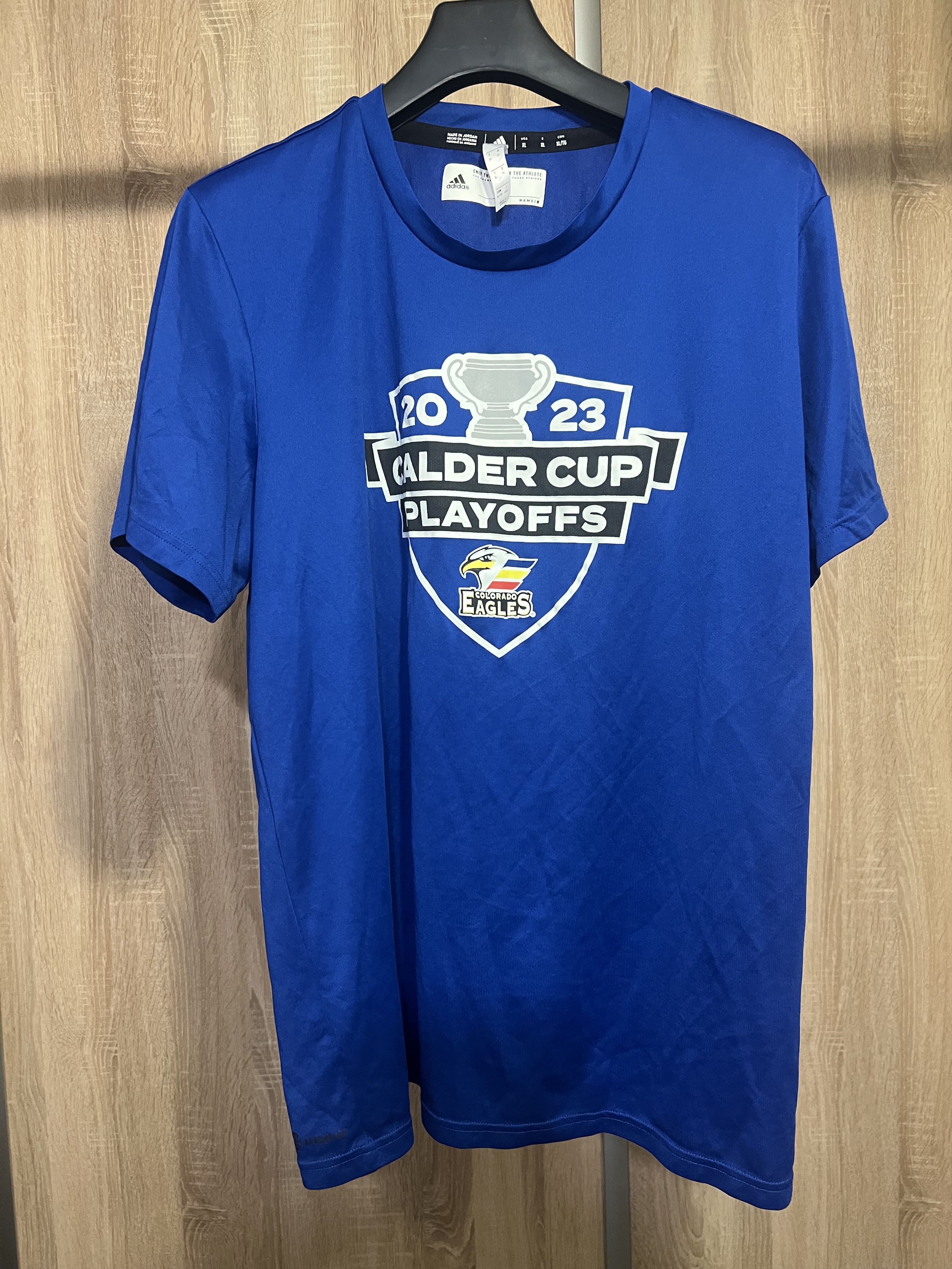 Vintage Adidas Eagles Gilded Cup Playoffs 2023 Tee Size US XL / EU 56 / 4 - 1 Thumbnail