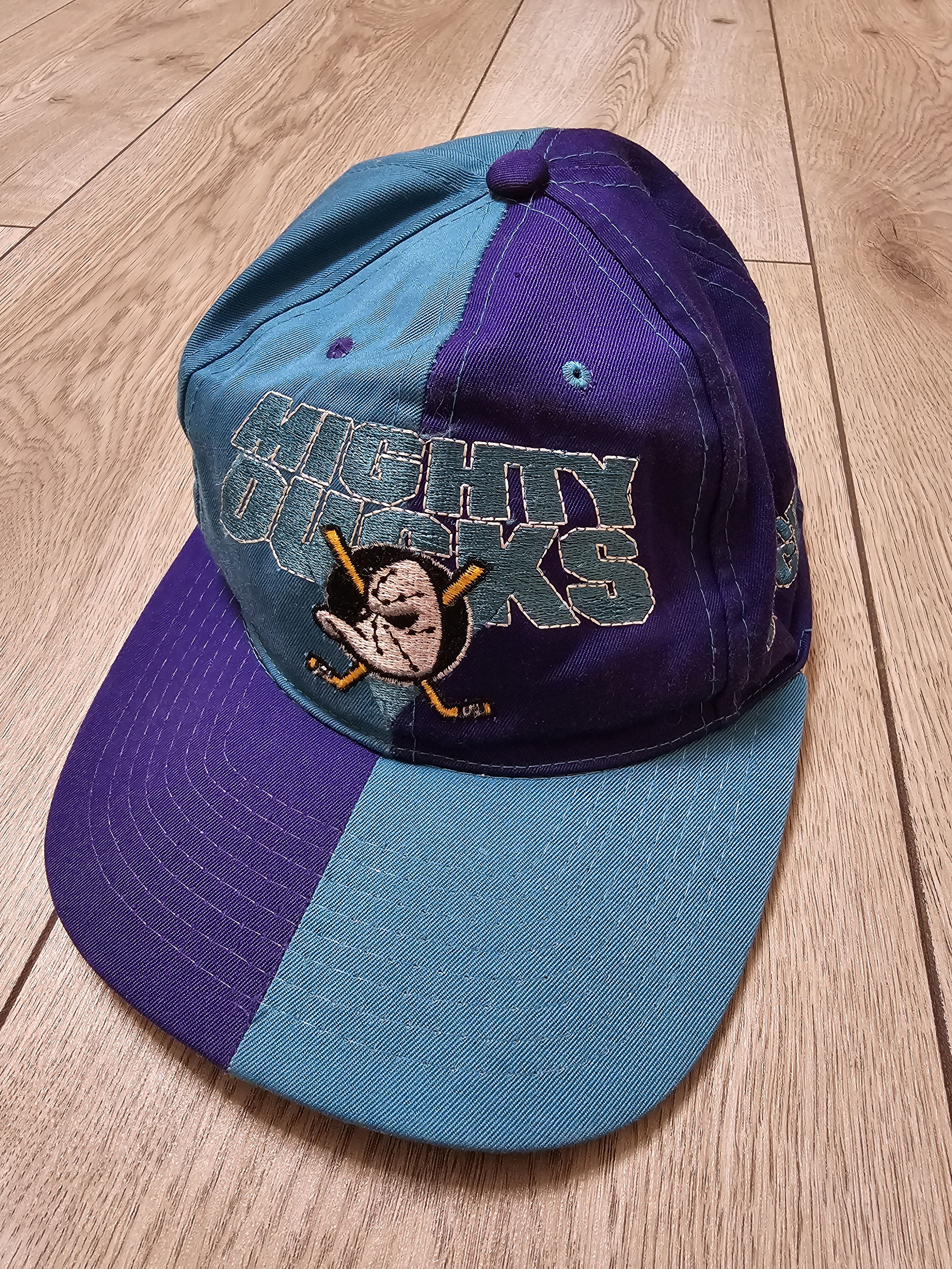 NHL ANAHEIM MIGHTY DUCKS VINTAGE CAP 90s HOCKEY VINTAGE CAP 90S Size ONE SIZE - 1 Thumbnail