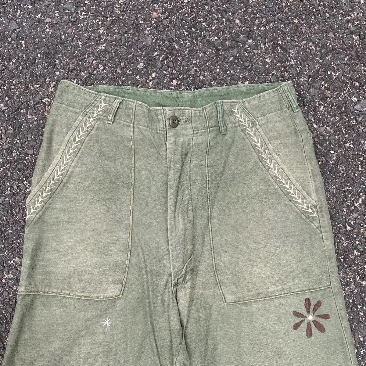 Army Of Me VINTAGE ARMY 29x32 CUSTOM EMBROIDERY TROUSERS FATIGUE FADED Size US 29 - 2 Thumbnail
