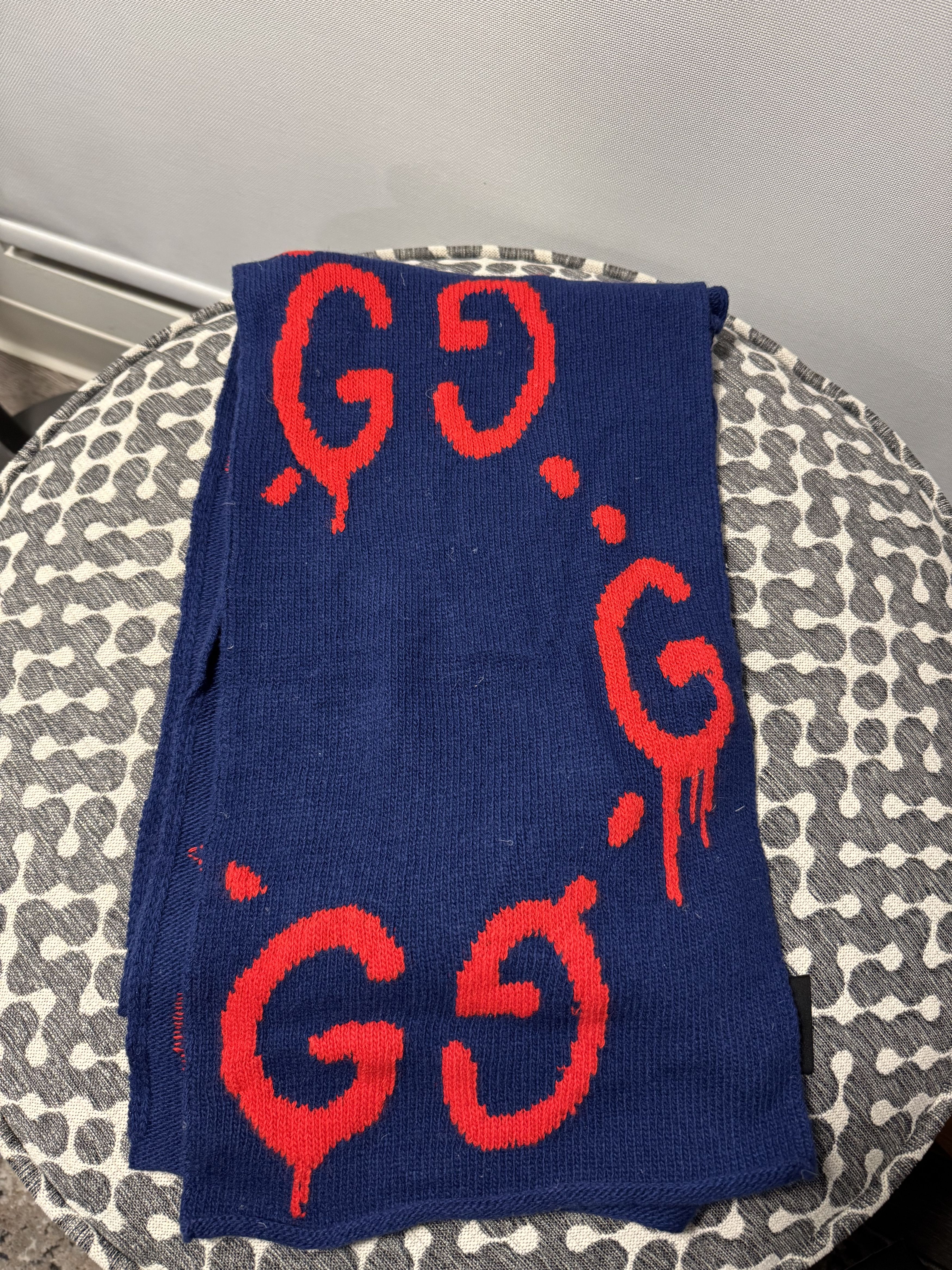 Gucci Gucci Blue Scarf with Red GG Logo Size ONE SIZE - 2 Thumbnail