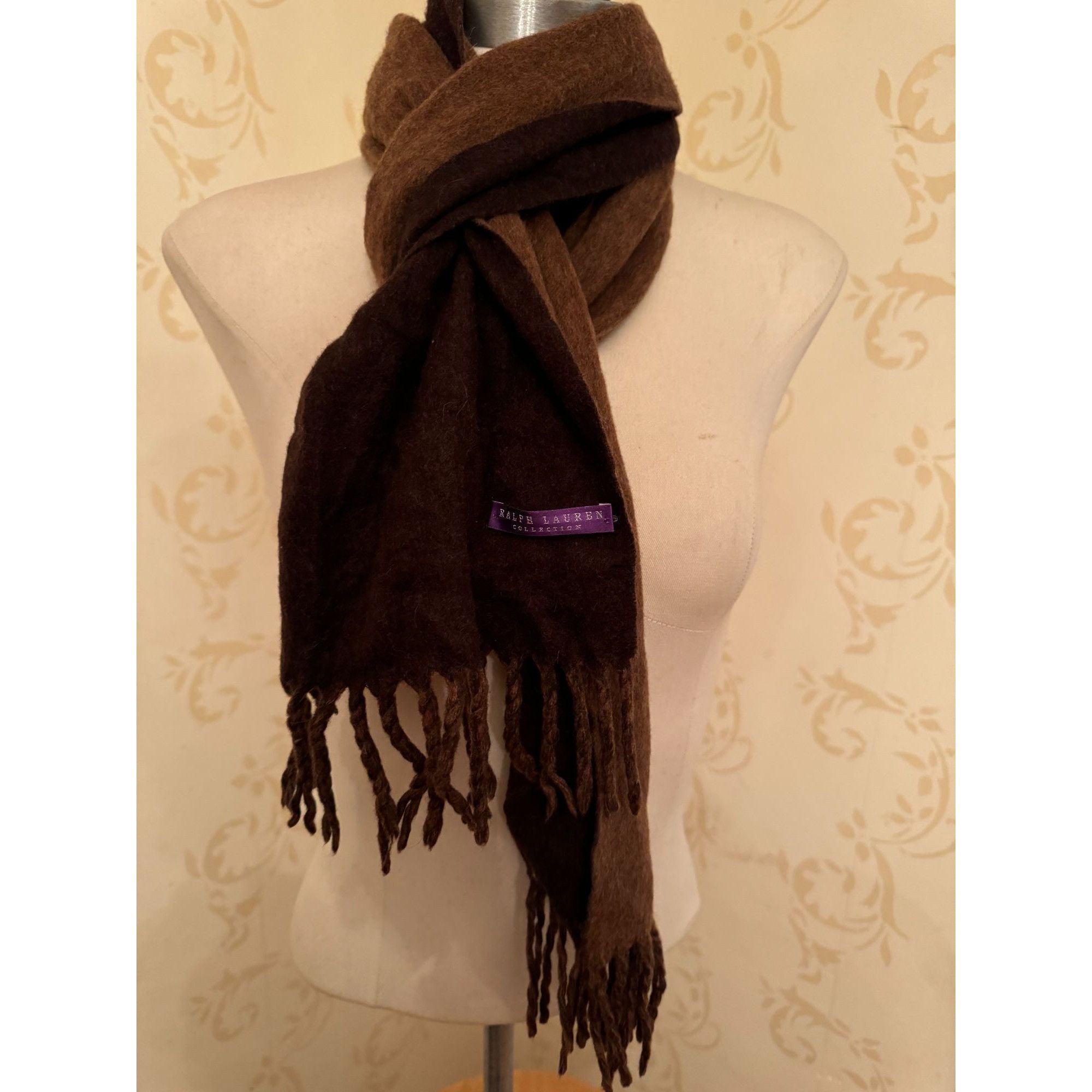 Ralph Lauren Purple Label Ralph Lauren Purple Label 100% Cashmere Two-Tone Scarf Size ONE SIZE - 1 Thumbnail
