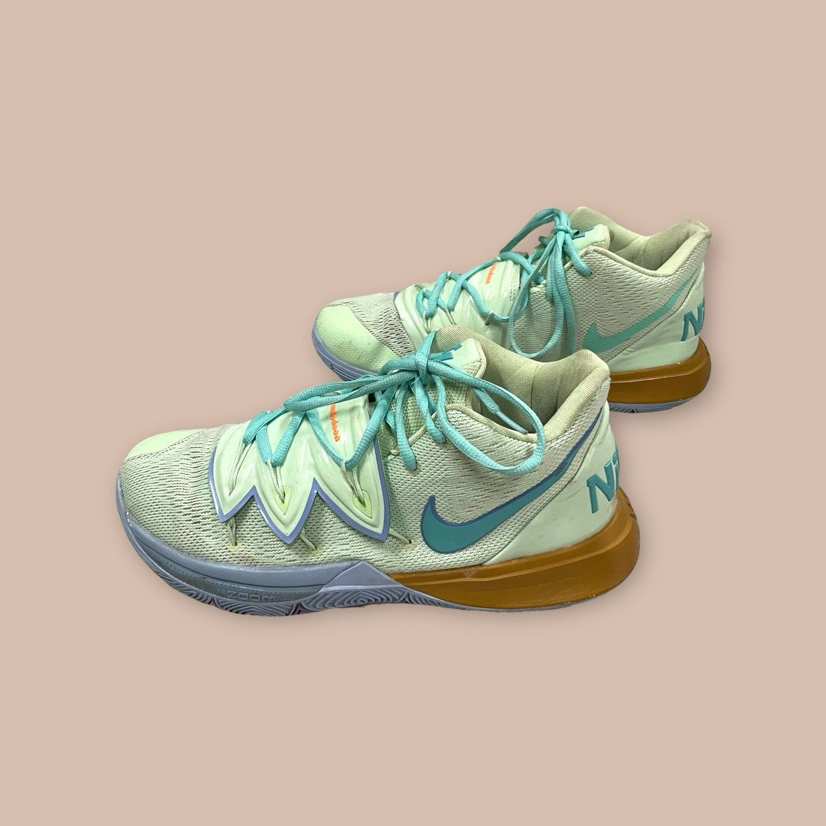 Nickelodeon Nike Kyrie 5 x SpongeBob SquarePants 'Squidward' Size US 10 / EU 43 - 8 Thumbnail