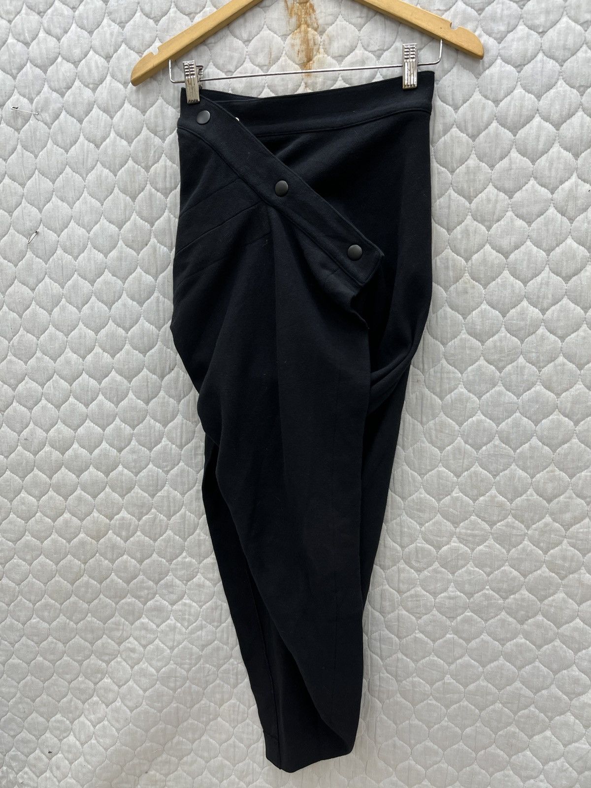 Yohji Yamamoto 🔥🔥🔥ARCHIVE YOHJI YAMAMOTO DRAPED TWISTED SKIRTS Size 28" / US 6 / IT 42 - 4 Thumbnail