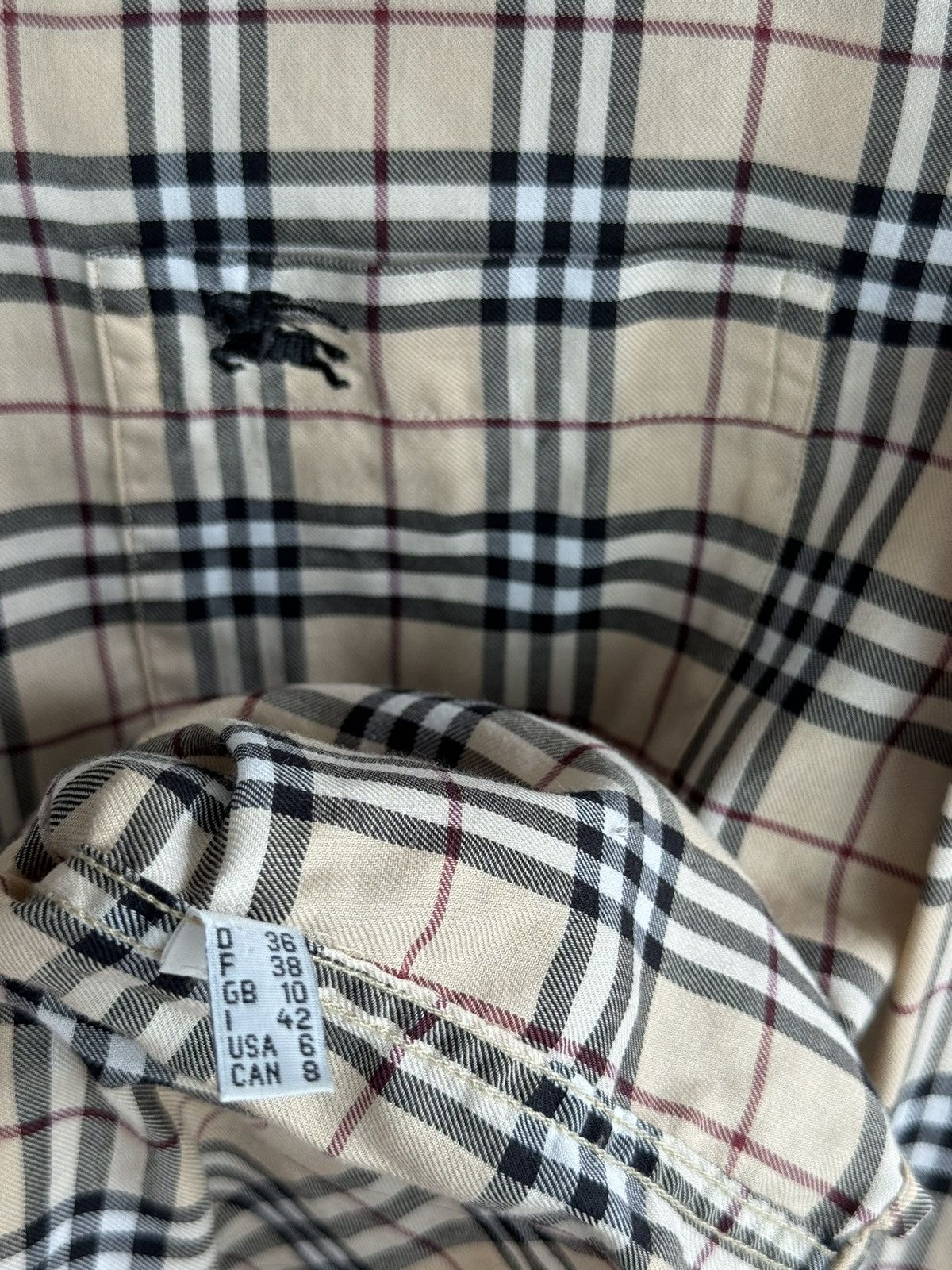 Burberry Classic shirt Burberry Nova Check original luxury item Size US M / EU 48-50 / 2 - 4 Thumbnail