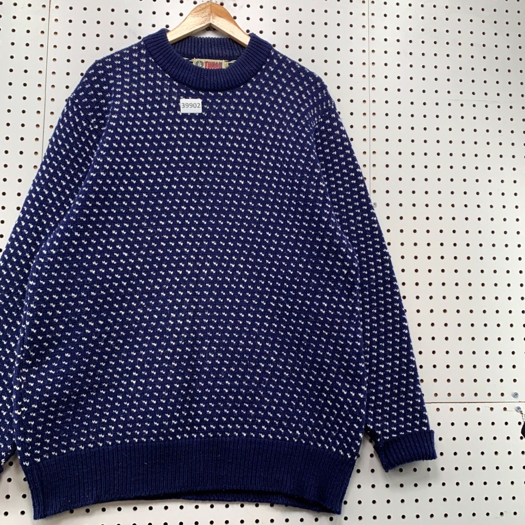 Vintage VINTAGE 90s Tuxan Mens Knit Sweater 2XL Long Sleeve Crew Neck Heavyweight Blue Acrylic Pullover US Made Size US XXL / EU 58 / 5 - 6 Thumbnail