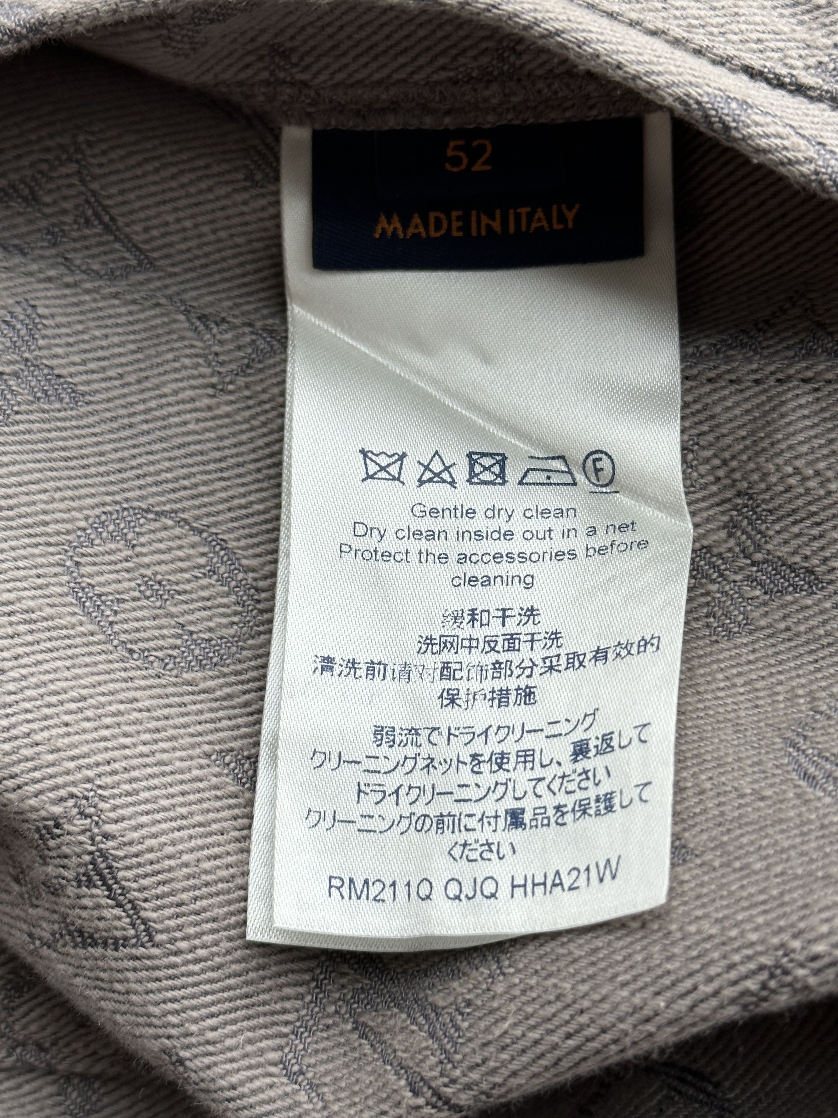 Louis Vuitton Louis Vuitton Grey Monogram Denim Jacket Size US XL / EU 56 / 4 - 4 Thumbnail