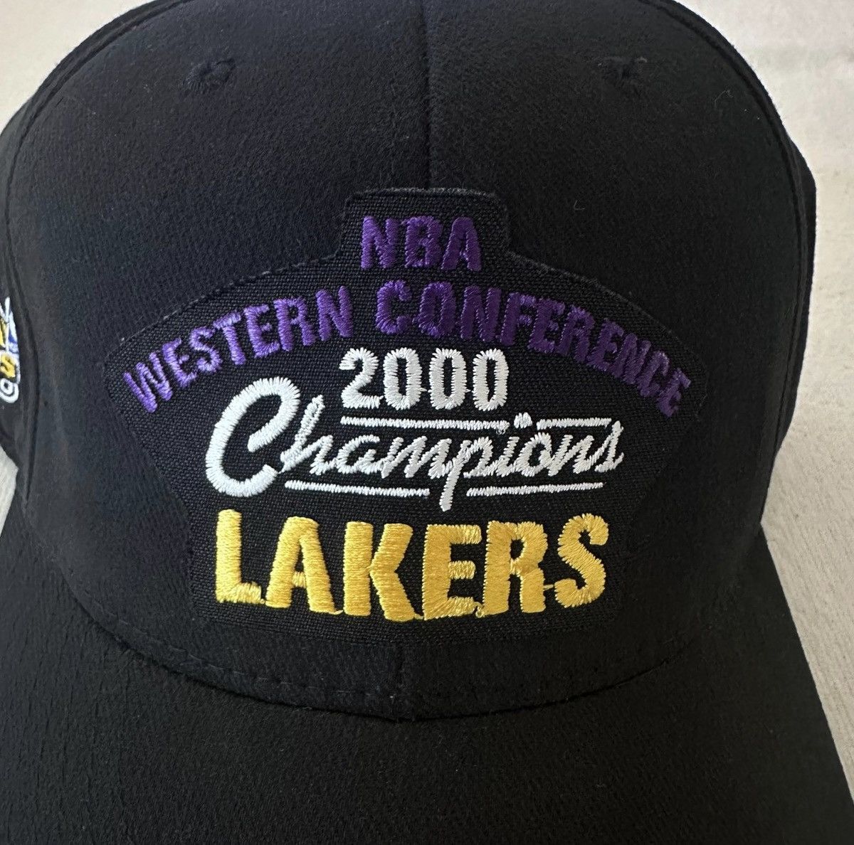 Nike Vintage Los Angeles Lakers 2000 NBA Champs Nike Hat Black Size ONE SIZE - 2 Thumbnail