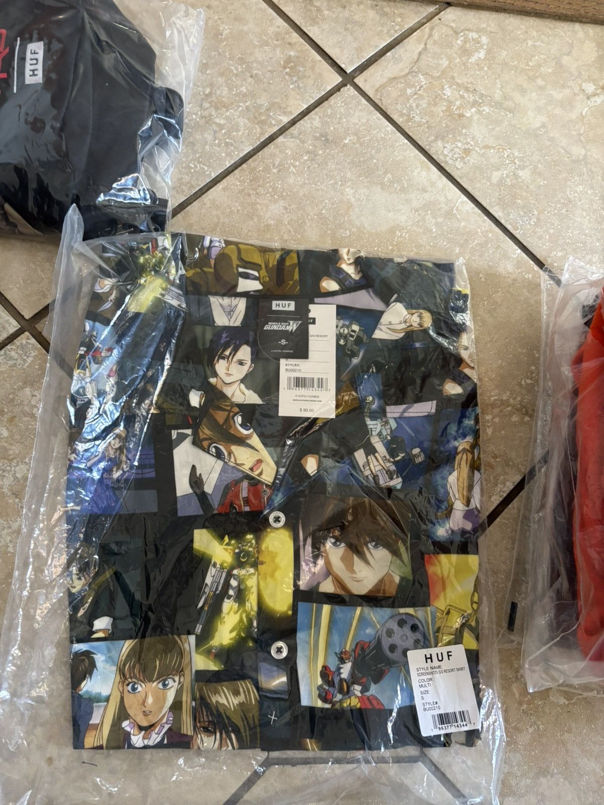 Huf Huf gundam short sleeve button up shirt small Size US S / EU 44-46 / 1 - 1 Preview