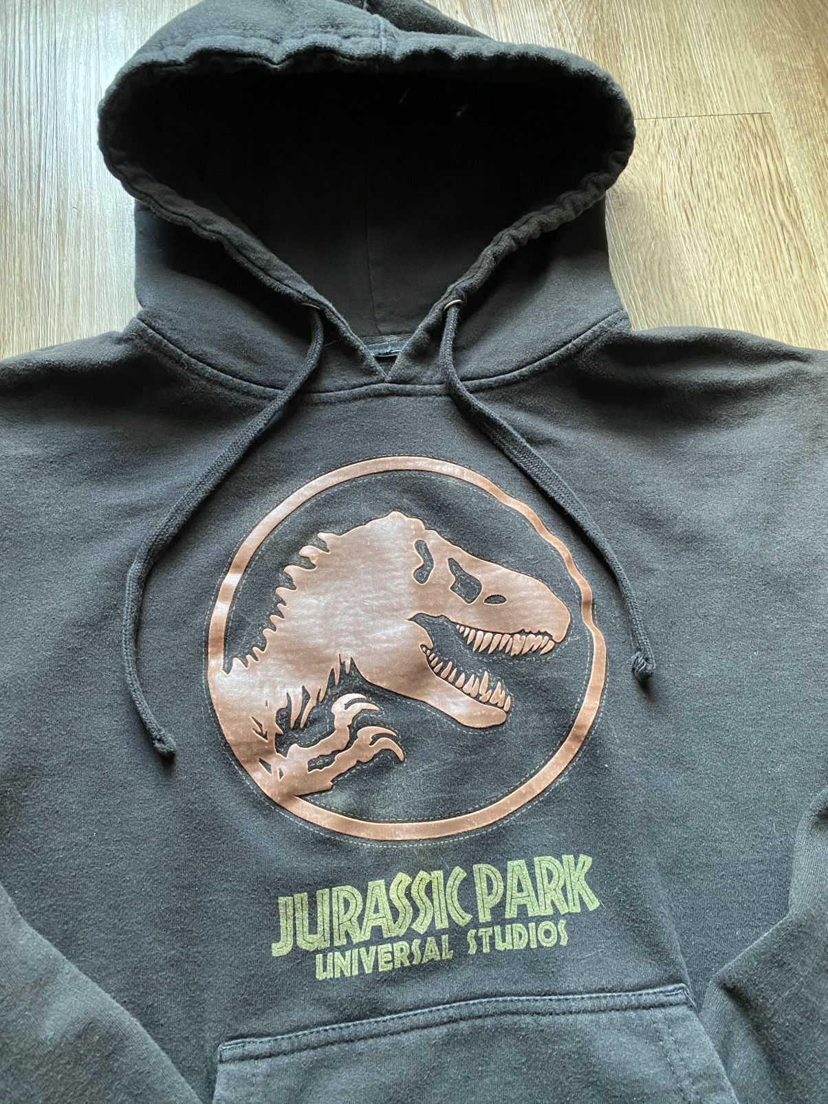 Universal Studios Jurassic Park Movie Universal Studios Logo Hoodie Size US L / EU 52-54 / 3 - 2 Thumbnail