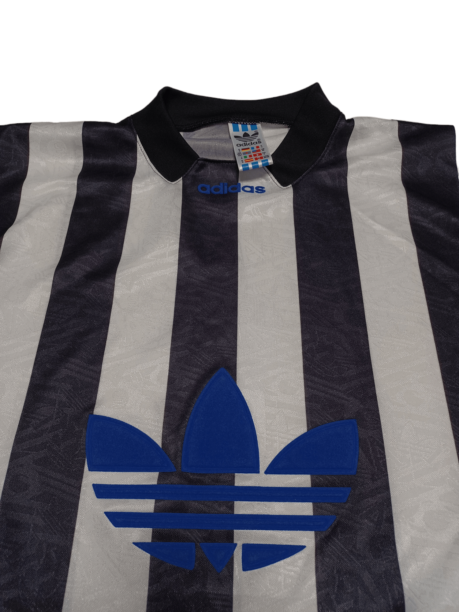 Adidas VINTAGE MADE IN GREAT BRITAIN ADIDAS JERSEY BIGLOGO Size US M / EU 48-50 / 2 - 3 Thumbnail