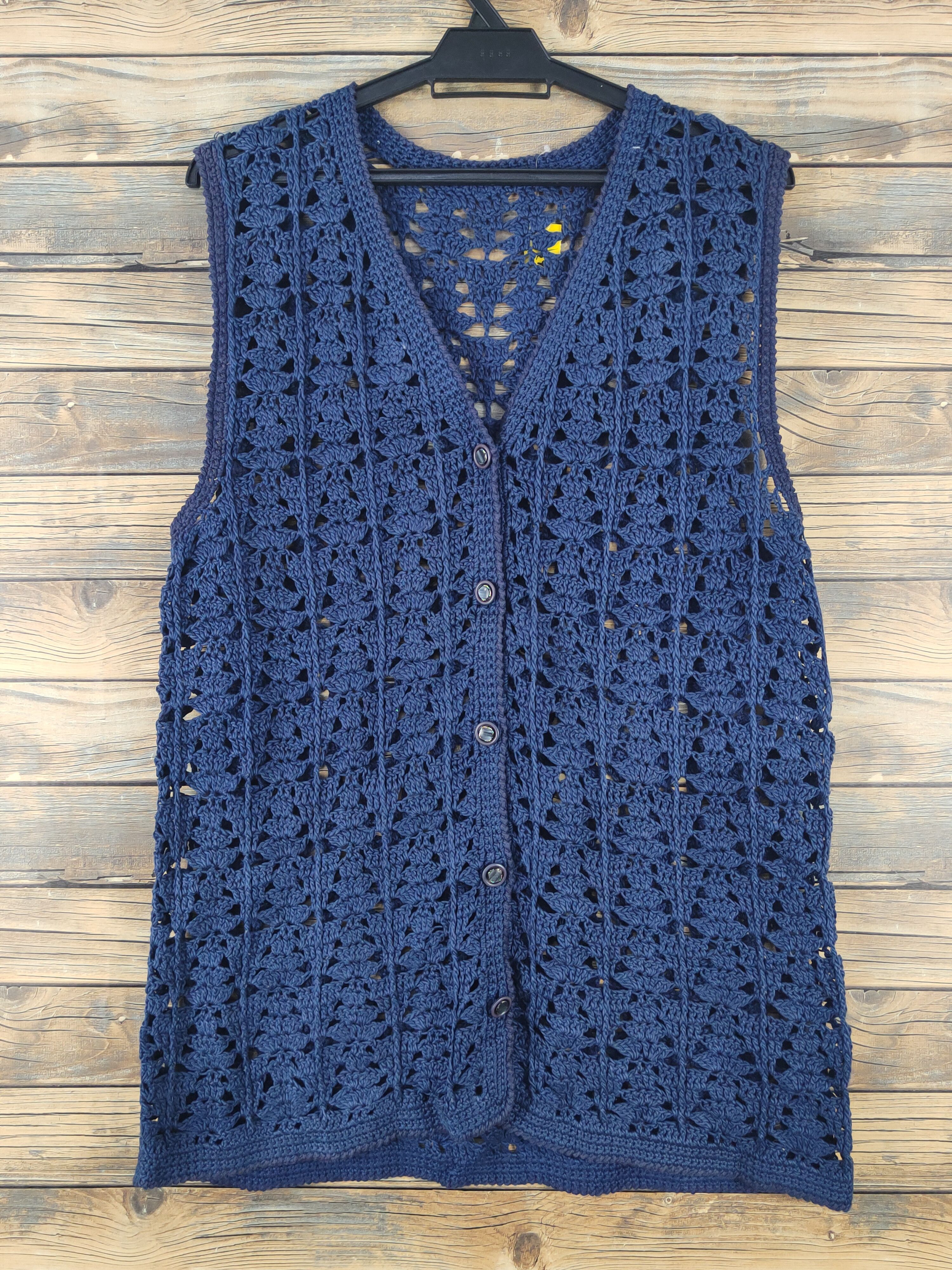 Japanese Brand Japanese Brand Navy Crochet Meshnet Knitwear Vests #W1742 Size M / US 6-8 / IT 42-44 - 1 Thumbnail