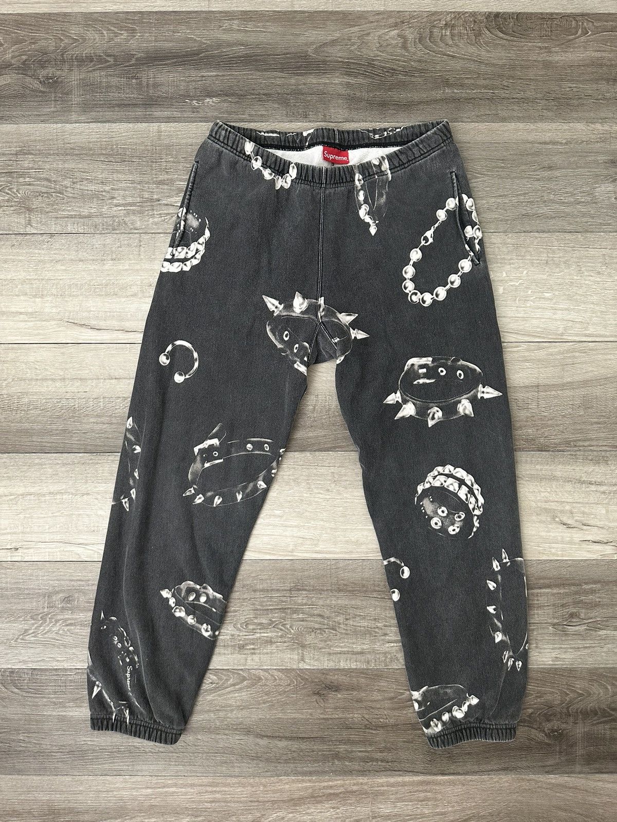 Supreme Studded Collars Sweatpant - メンズ