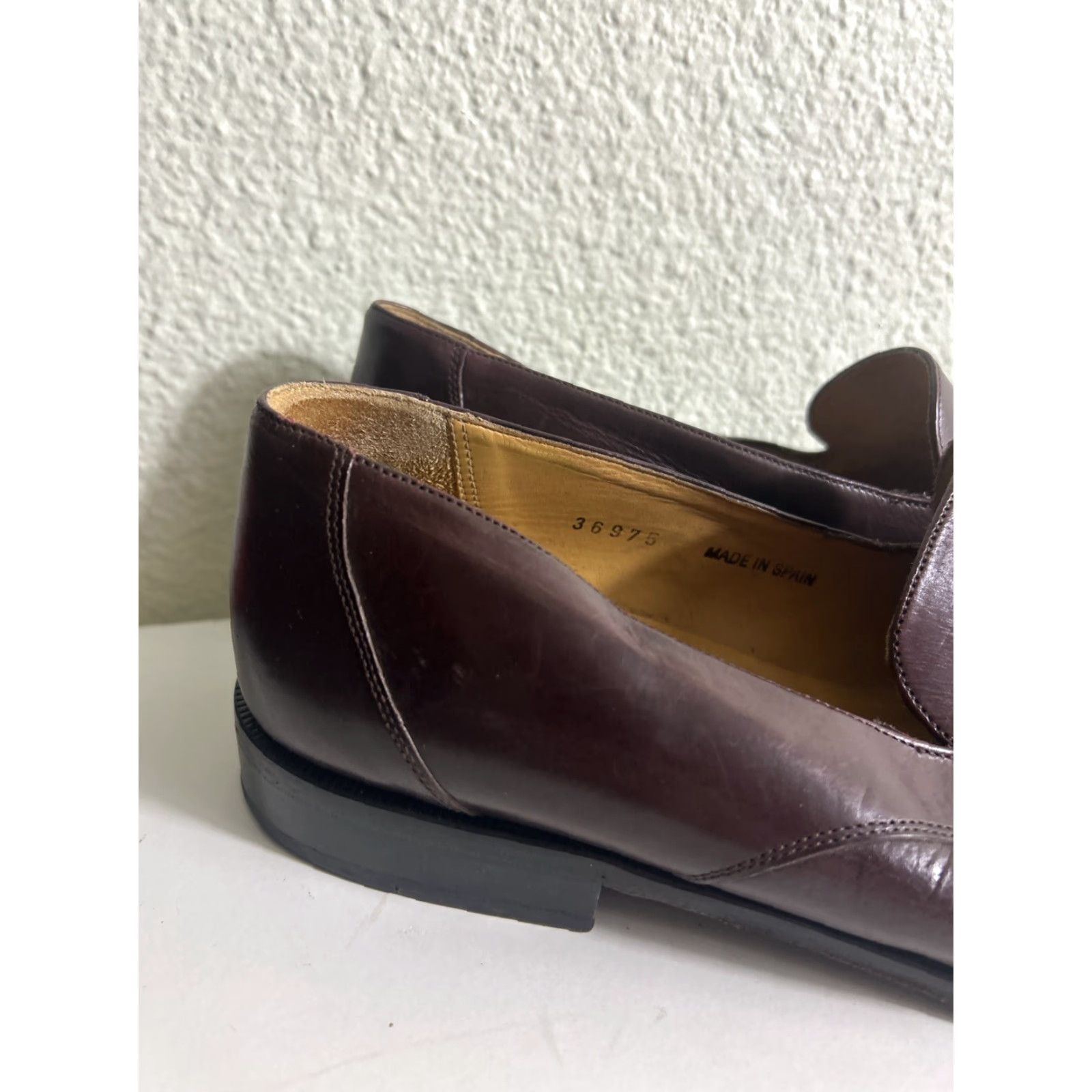 Mezlan Mezlan Mens 10 M Brown Leather Tassel Loafer Slip On Dress Oxford Shoes (Formal) Size US 10 / EU 43 - 2 Thumbnail