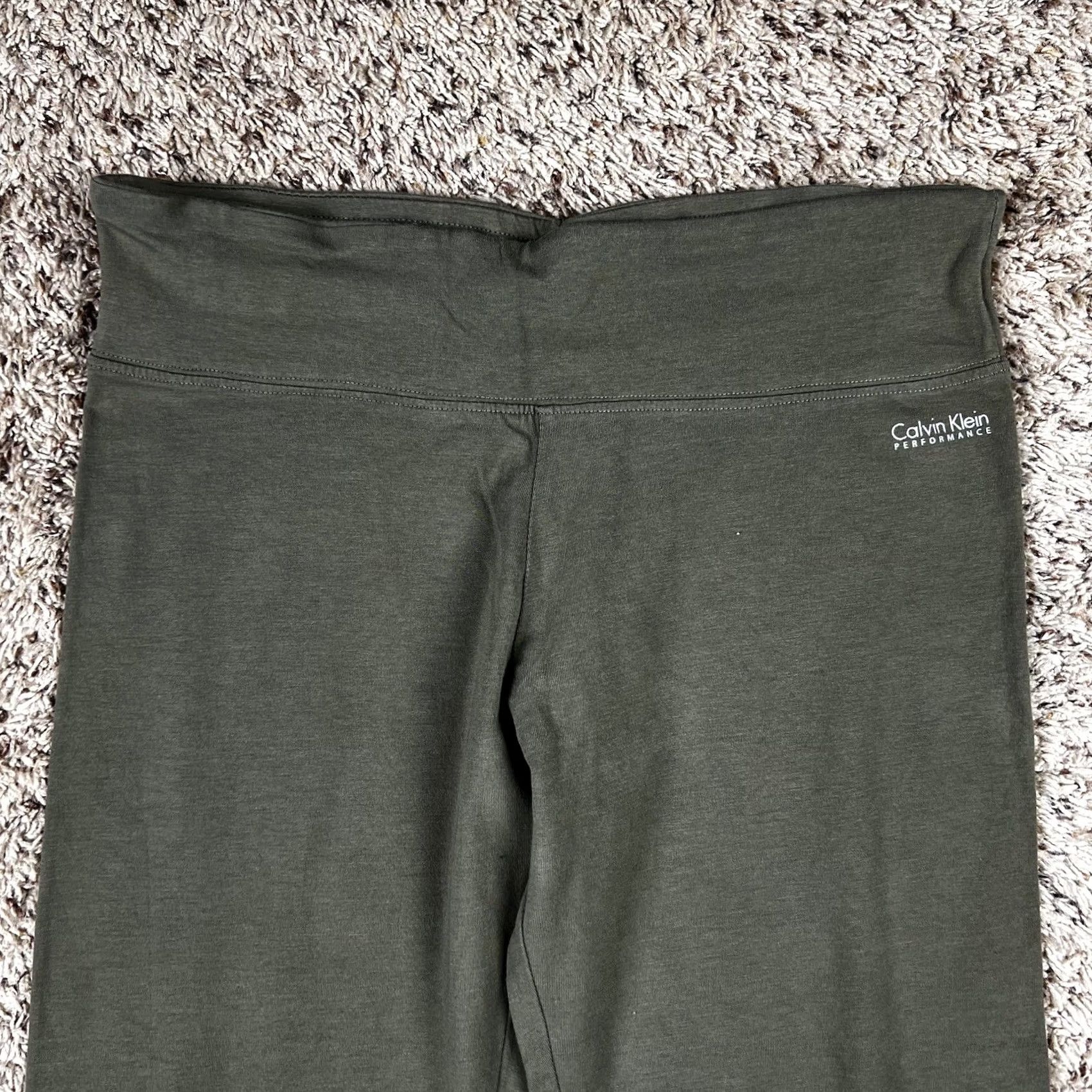 Calvin Klein Calvin Klein Performance Legging Yoga Pants Activewear Athletic Green Medium Ladies Stretch Fit Capri Style Workout Trousers Women Regular Size M Size 32" / US 10 / IT 46 - 4 Thumbnail