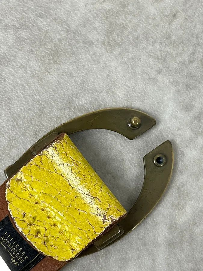 Roberto Cavalli 2000s Cavalli Cracked Yellow Leather Belt Size ONE SIZE - 10 Thumbnail