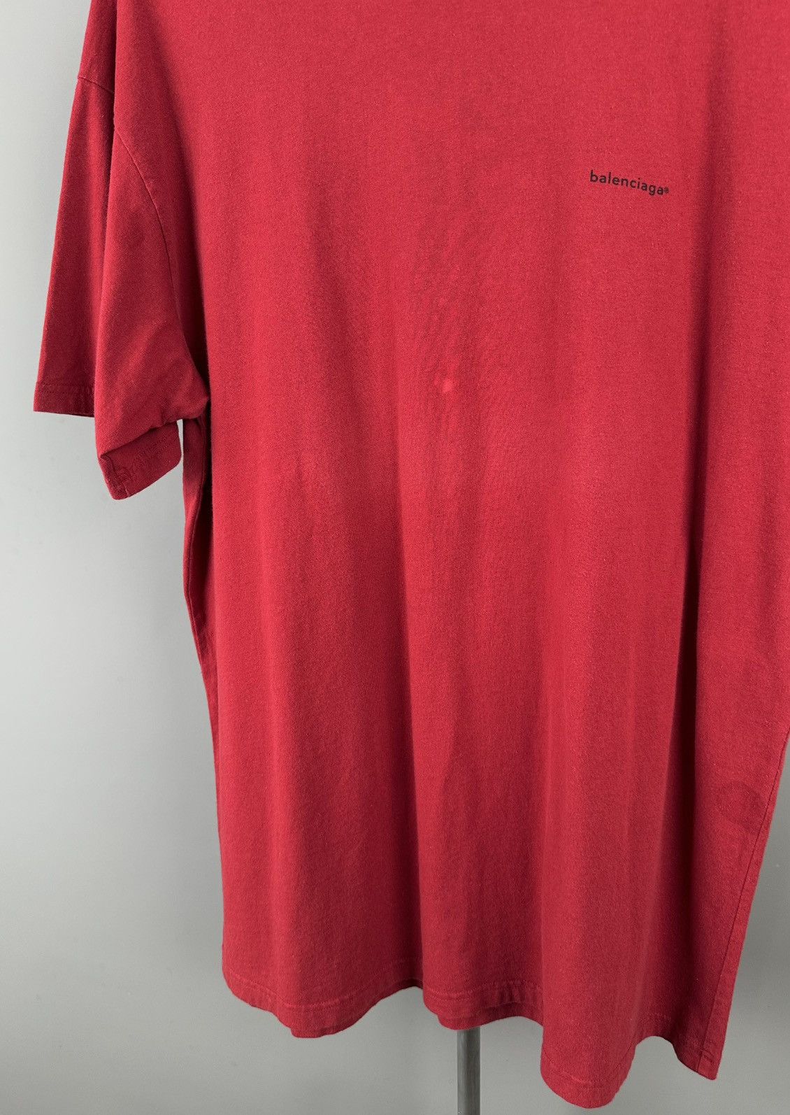Balenciaga Balenciaga - 2018 Oversized - Small Chest Logo Tee Size US M / EU 48-50 / 2 - 5 Thumbnail