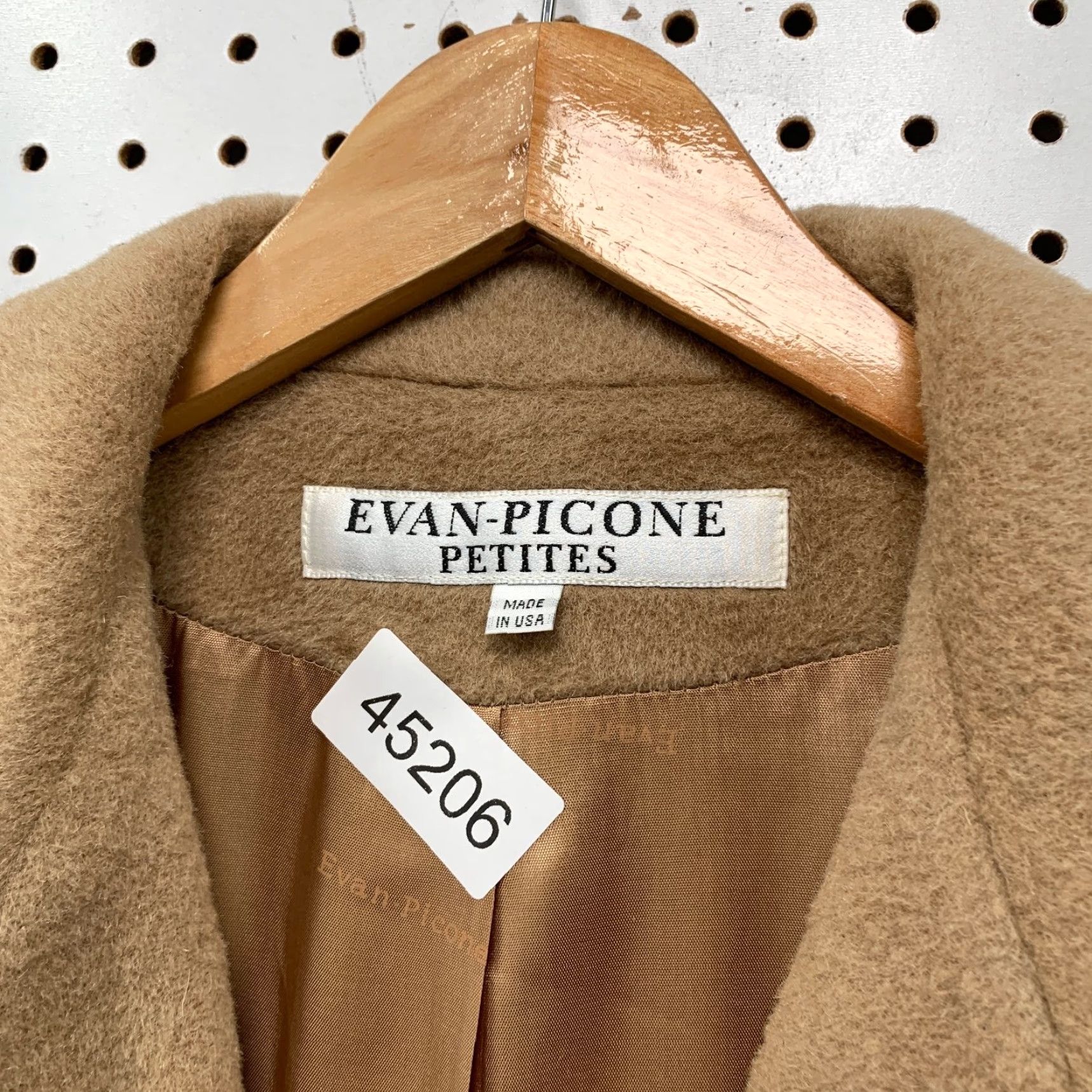 Evan Picone VINTAGE Evan Picone Wool Mohair Coat Womens Size 16 Petites Camel Beige Union USA Size XXL / US 16-18 / IT 52-54 - 5 Thumbnail