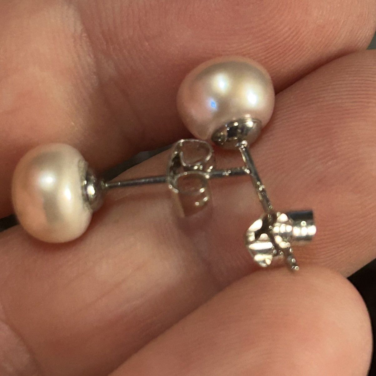 Handmade Genuine powder rose fresh water pearl post stud earrings Size ONE SIZE - 5 Thumbnail