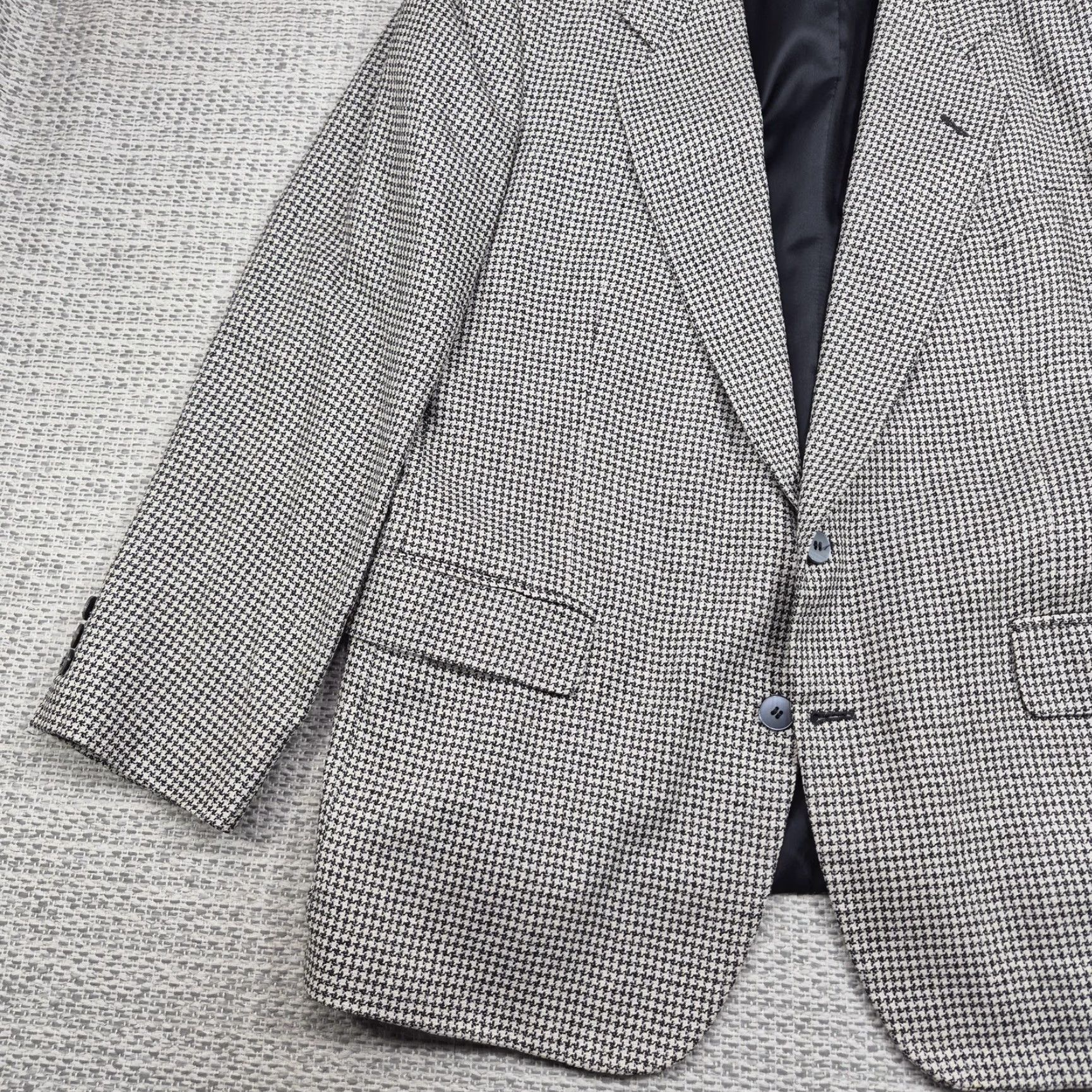 Oleg Cassini VINTAGE Oleg Cassini Blazer Mens 44R Gray Houndstooth Sport Coat 2 Button Jacket Size 44R - 3 Thumbnail