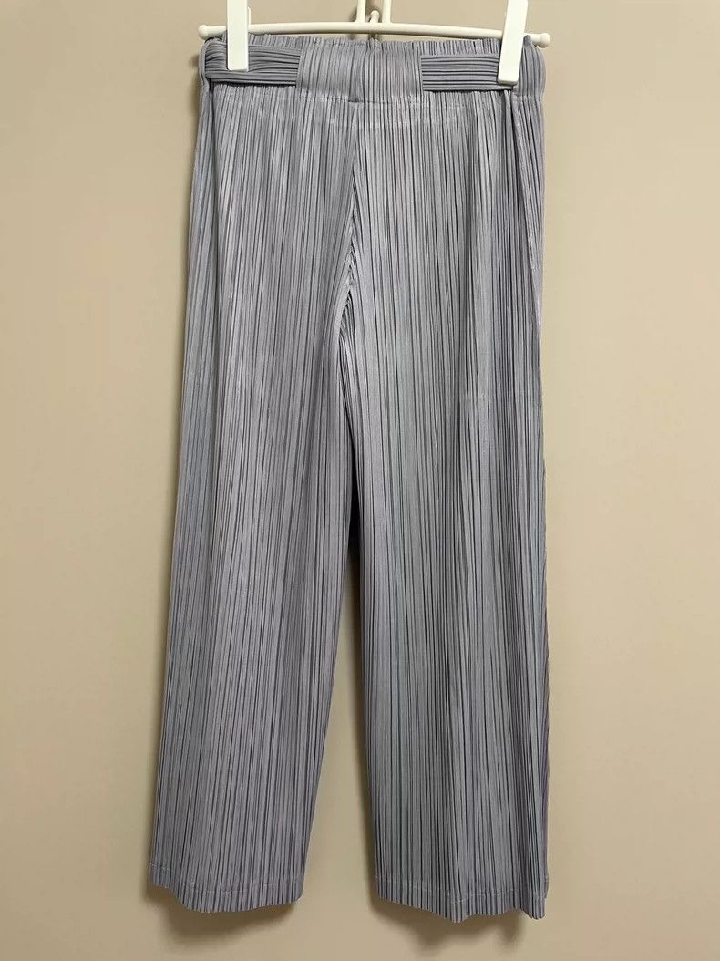 Issey Miyake Issey Miyake size:2 Pearl blue pleated trousers Size 22" - 6 Thumbnail