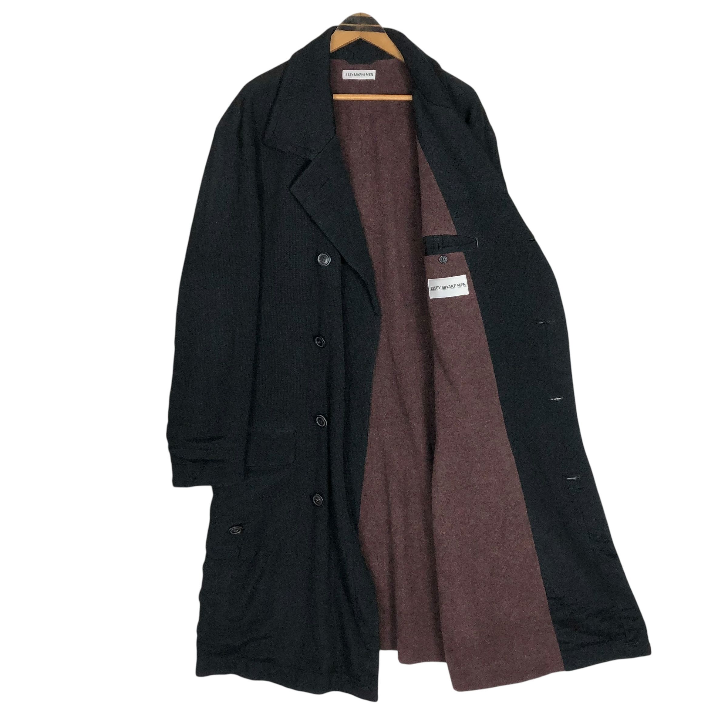 Issey Miyake Vintage Issey Miyake Men A/W 1995 Double Breasted Overcoat Size US L / EU 52-54 / 3 - 13 Thumbnail