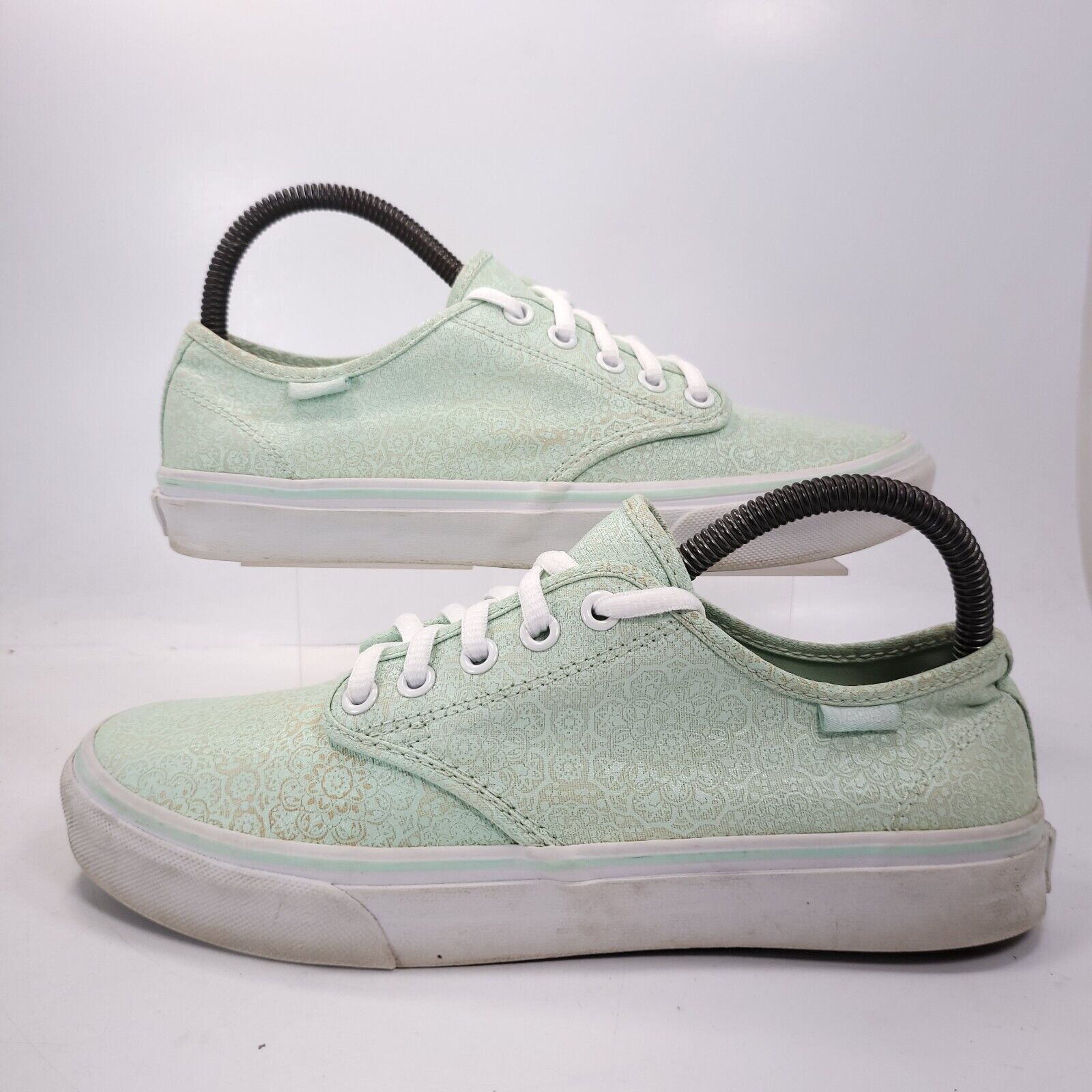 Vans Vans Off the Wall Shoe Womens Size 8.5 721356 Green White Size US 8.5 / IT 38.5 - 5 Thumbnail