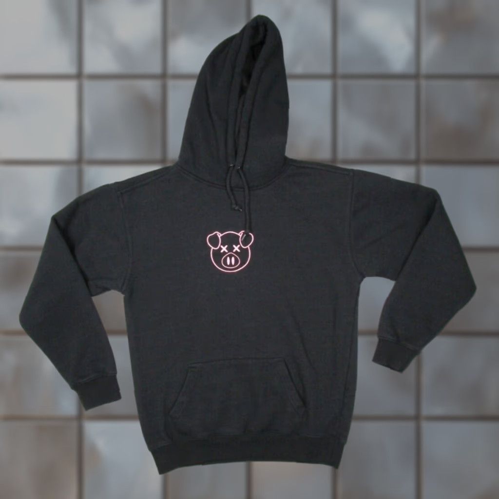 Vintage VINTAGE Shane Dawson Hoodie Mens Small Black Cotton Fleece Pullover Embroidered Pink Pig Art Animal 90s Men's Size US S / EU 44-46 / 1 - 1 Thumbnail