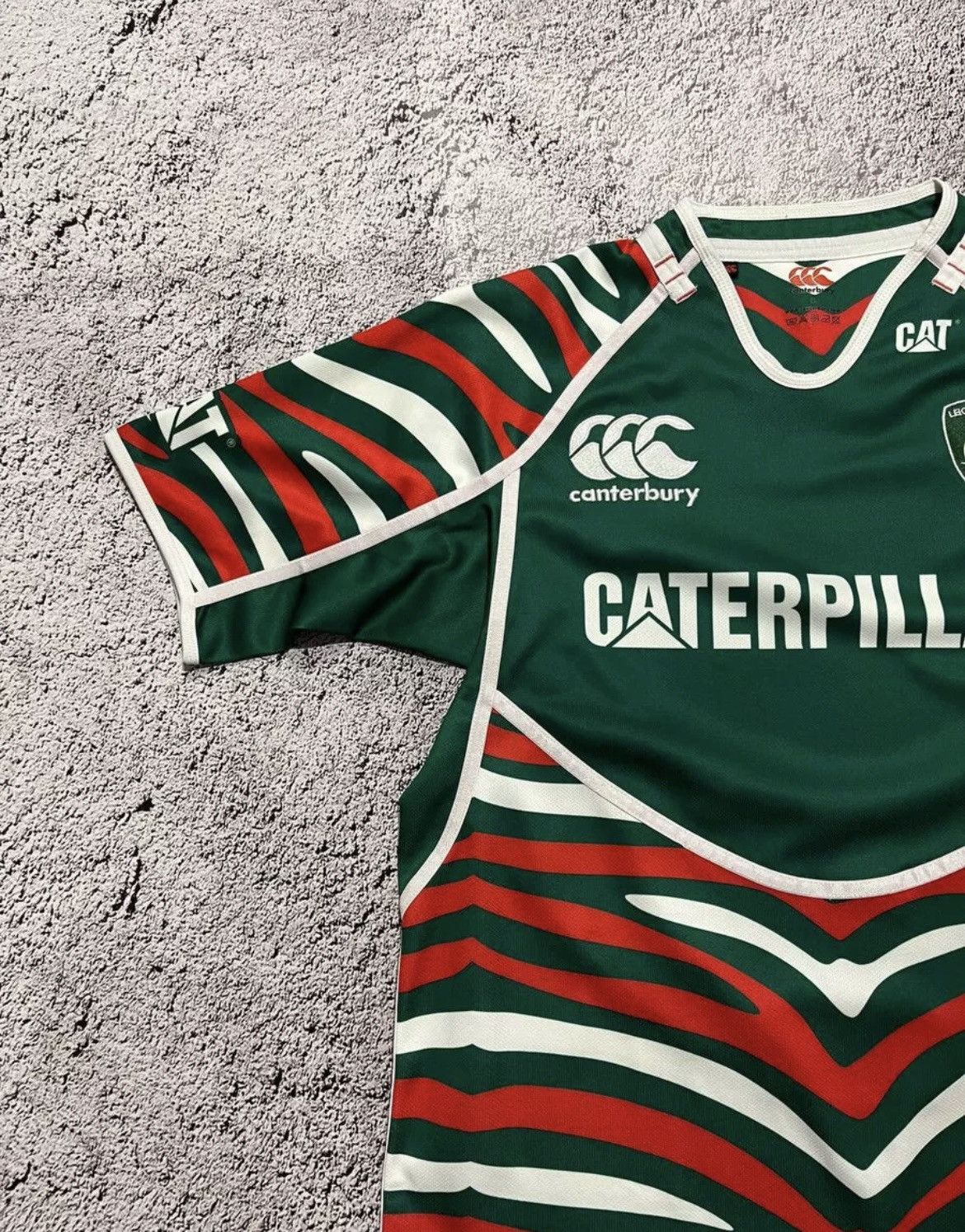 Canterbury of New Zealand Official Canterbury CAT Caterpillar Leicester Tigers Rugby Size US L / EU 52-54 / 3 - 3 Thumbnail