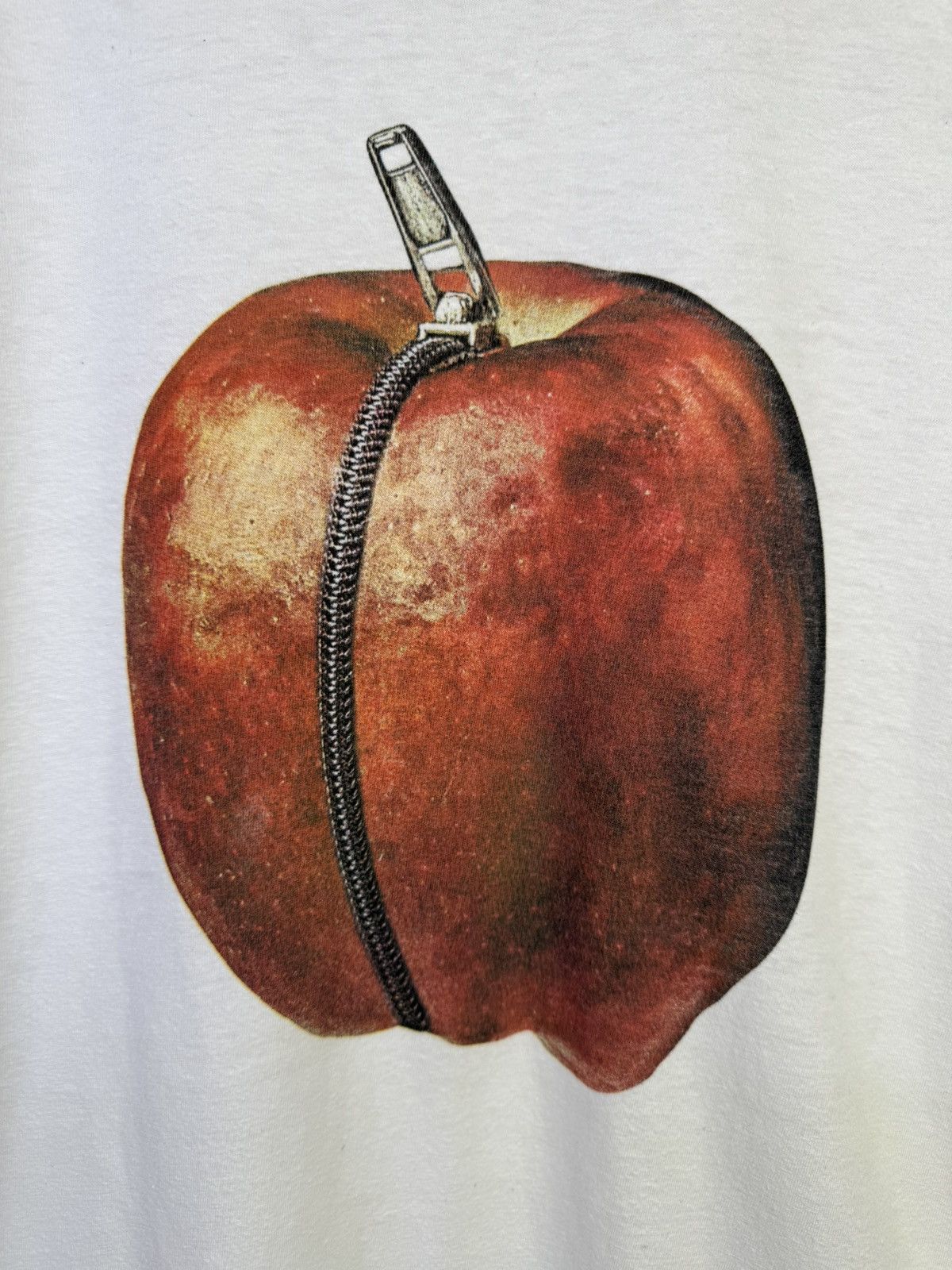 Undercover Undercover Apple Zip Artwork by Teemu Rytky tshirt Size US M / EU 48-50 / 2 - 4 Thumbnail