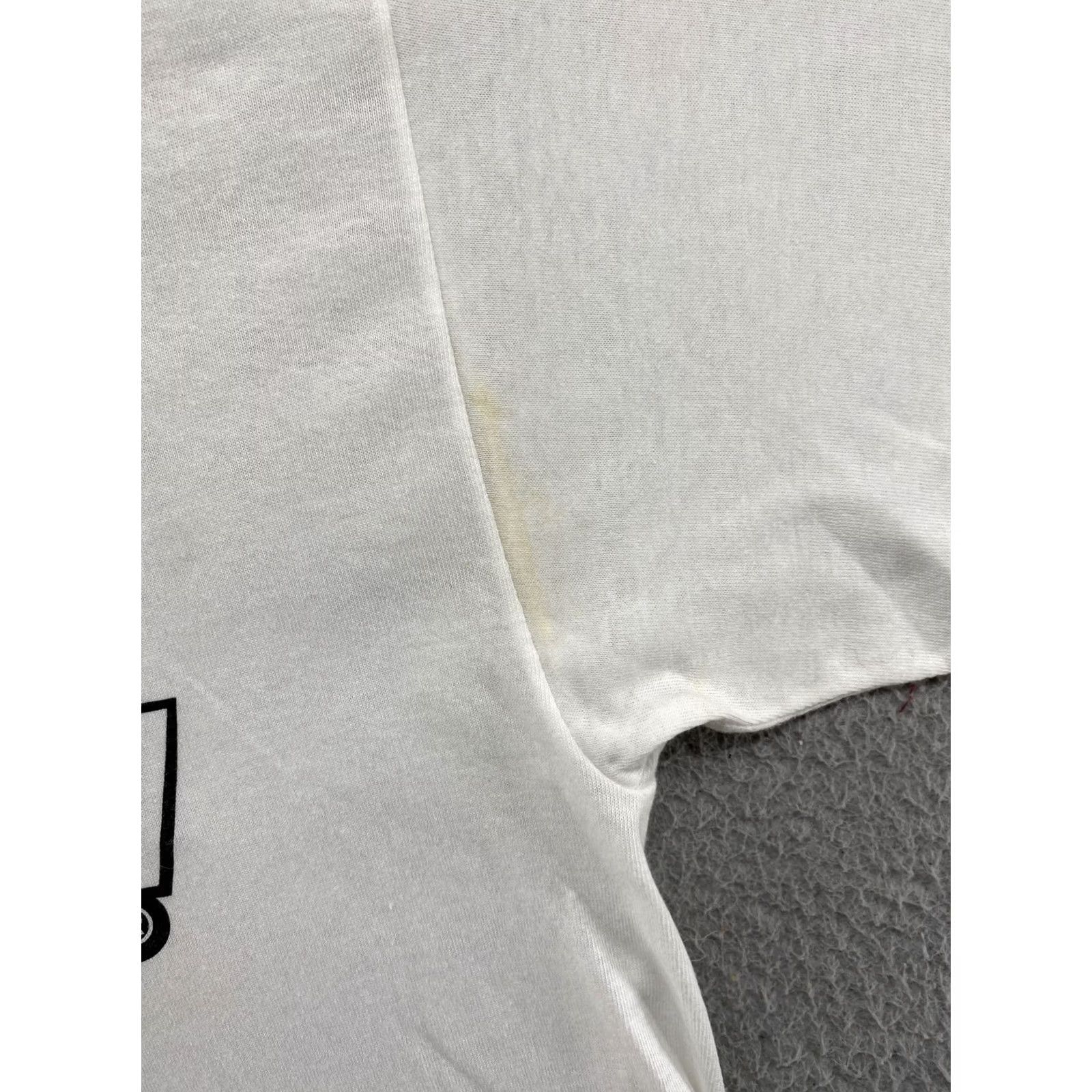 Gildan Vintage Gildan Shirt Mens L White Short Sleeve Crew Neck Logo Retro Y2K All Sport Body Quencher Sports Drink Size US L / EU 52-54 / 3 - 2 Thumbnail