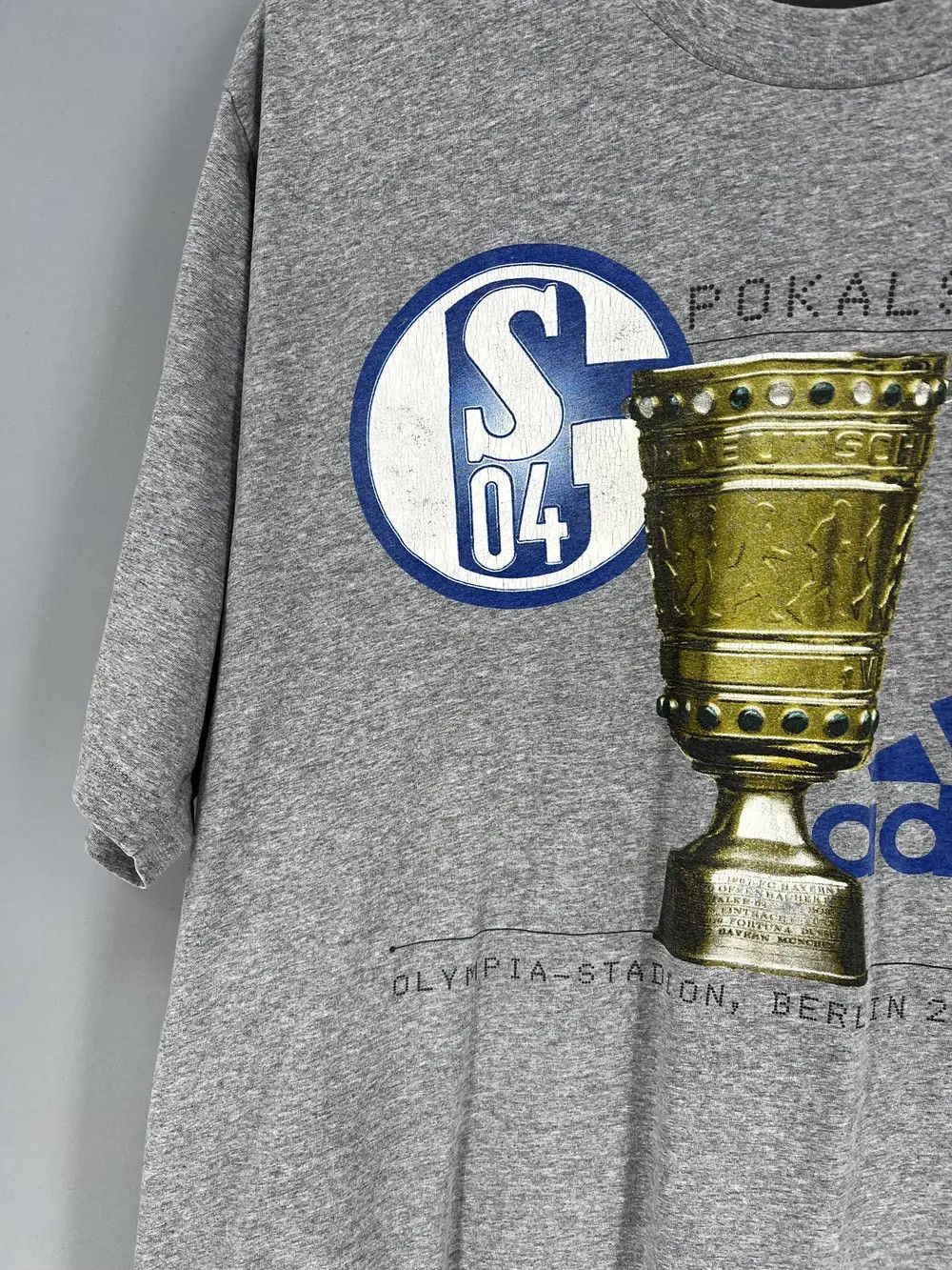 Adidas Adidas Schalke 04 Pokalsieger Cup Sieger Vintage T-shirt 00s Size US XL / EU 56 / 4 - 8 Thumbnail