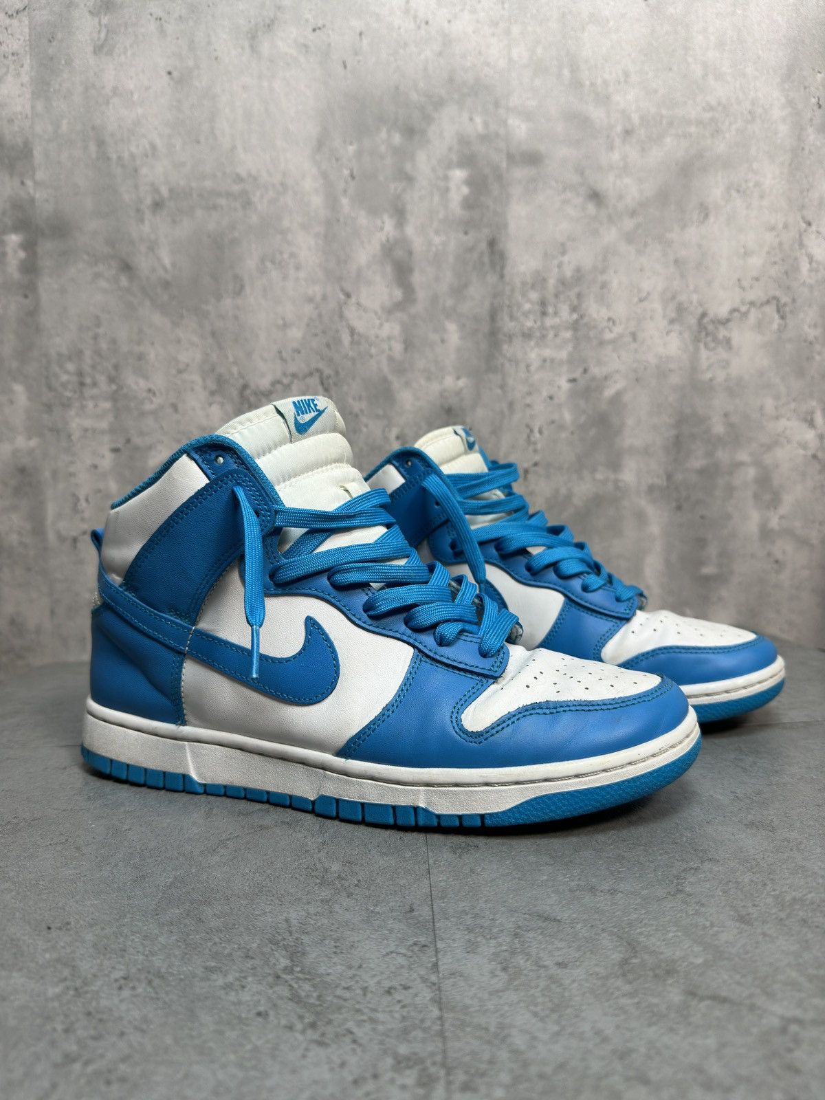 Nike Dunk High Laser Blue UNC