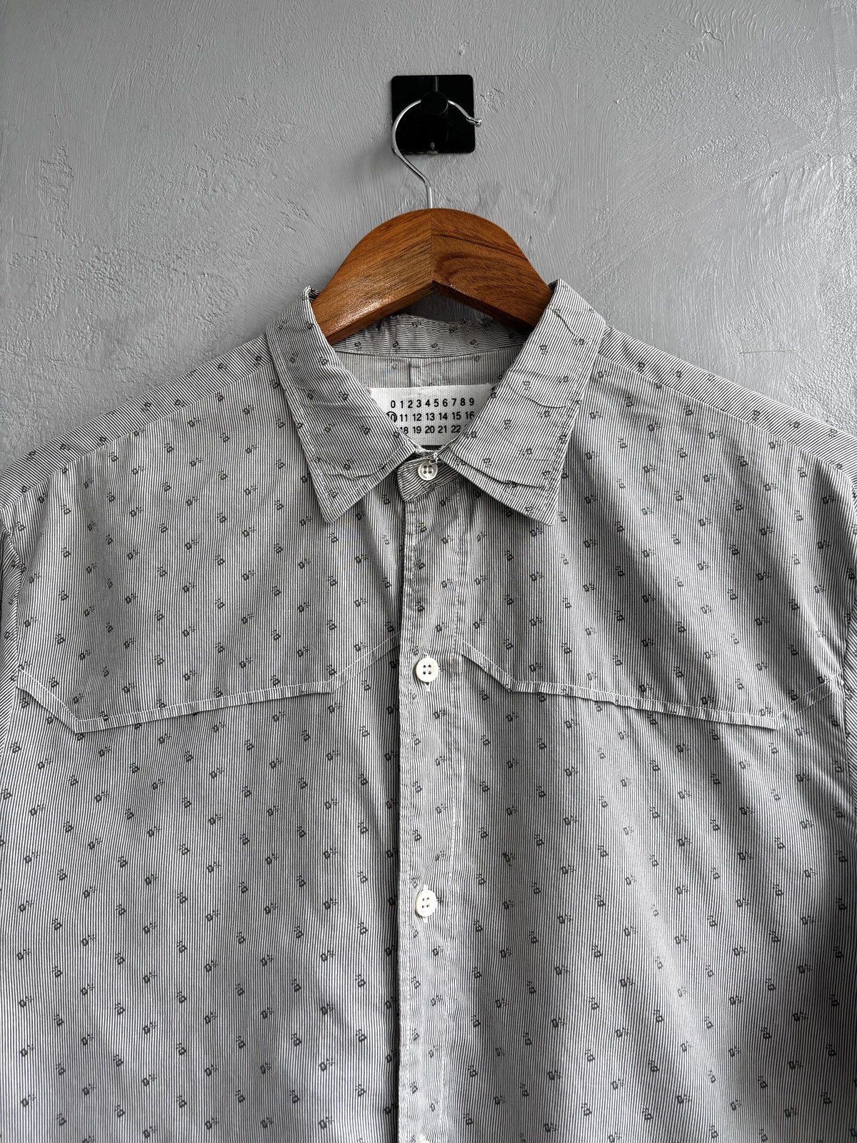 Maison Margiela Maison Martin Margiela SS2006 roses embroidery shirt Size US M / EU 48-50 / 2 - 10 Thumbnail