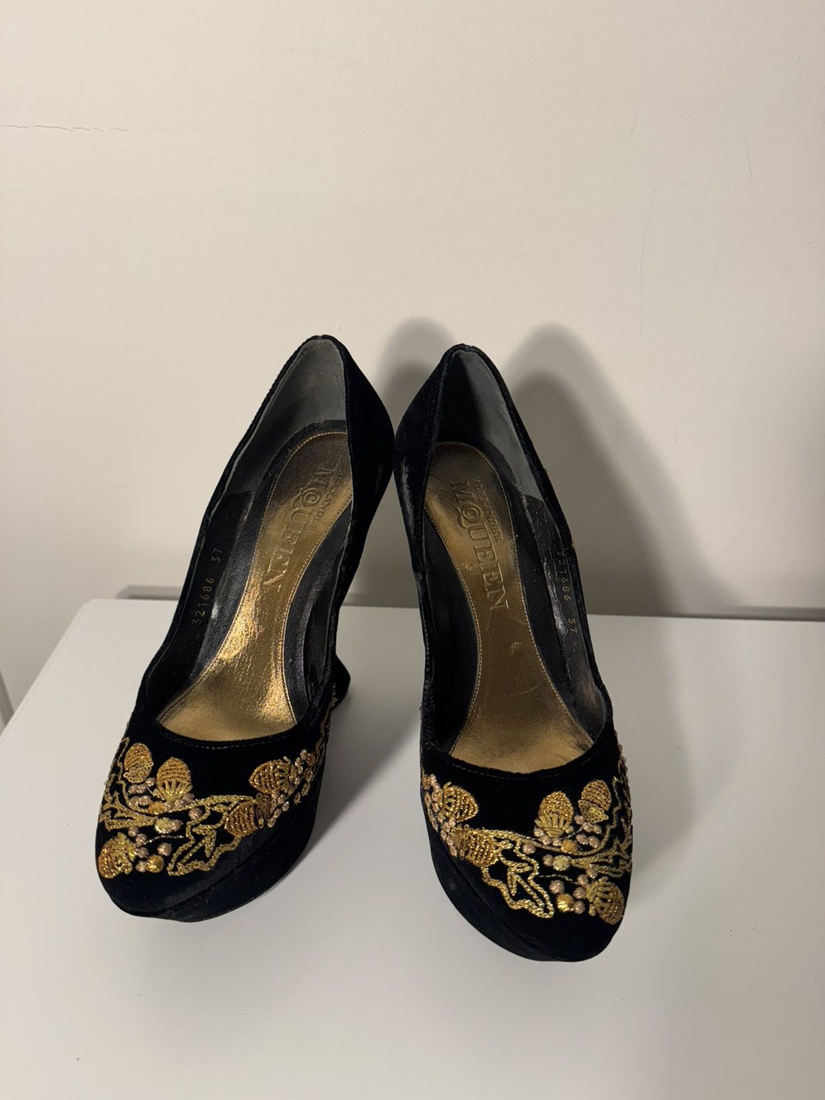 Alexander McQueen Alexander McQueen Armadillo heels Size US 7 / IT 37 - 5 Thumbnail