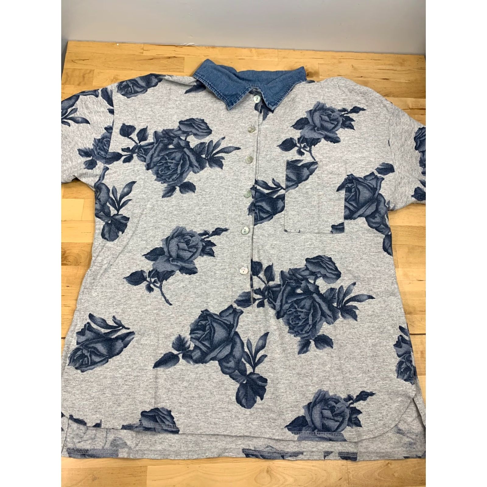 Vintage Vintage VTG Ease Sport Shirt 3/4 Sleeve Collared Floral Gray Blue L 1990s Size US L / EU 52-54 / 3 - 2 Thumbnail