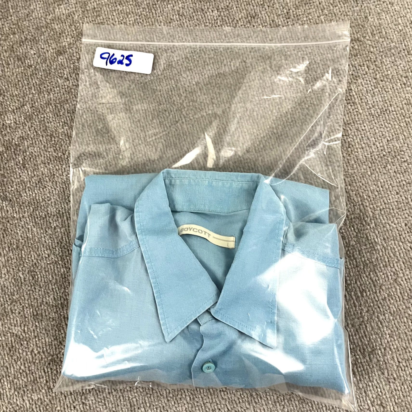 Vintage VINTAGE Boycott Men's Shirt Large Blue Linen Short Sleeve Button-Up Casual Summer Outdoor Size US L / EU 52-54 / 3 - 8 Thumbnail