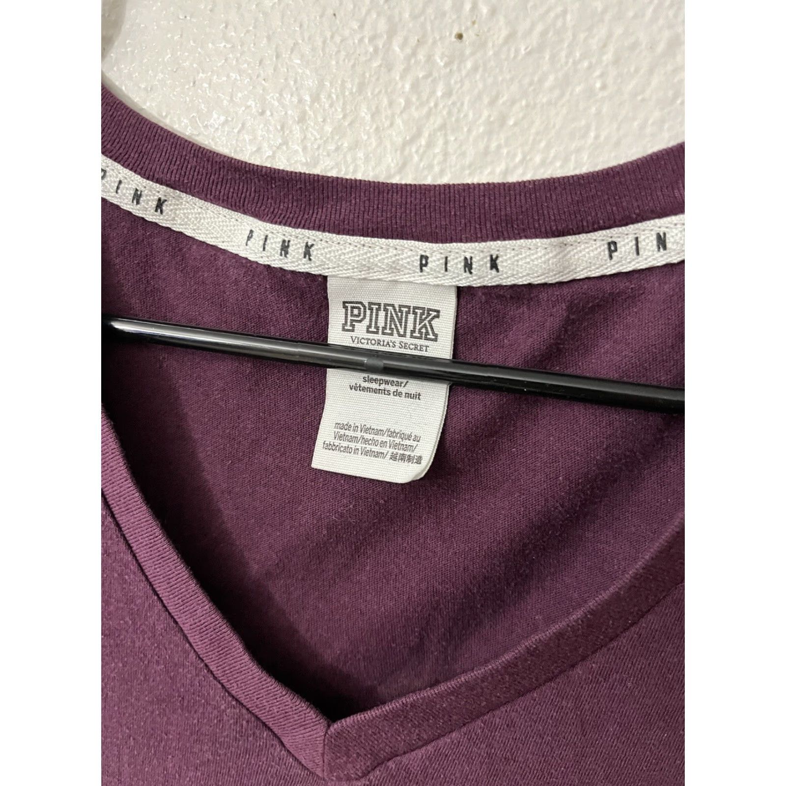 Victoria's Secret Victoria's Secret T-Shirt Adult XS Purple Cotton V-Neck Short Sleeve Solid Pullover Womens Size XS / US 0-2 / IT 36-38 - 3 Thumbnail
